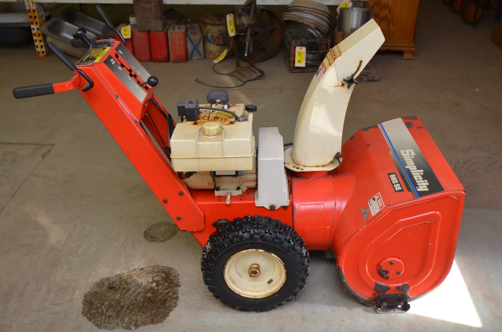 Image for JOHN DEERE B TRACTOR, AG METAL FEED SIGNS, NEW TOOLS & GAS GENERATORS, SILVER COINS, AND MORE! - Mondovi, WI