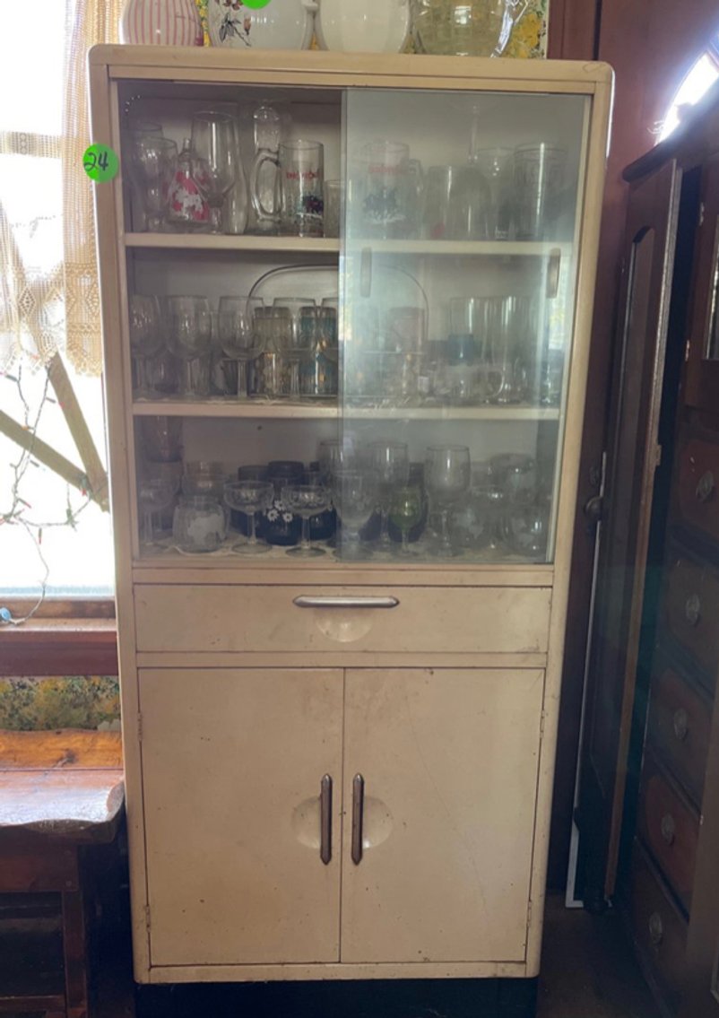 Image for Antiques, Collectibles, & Furntiure