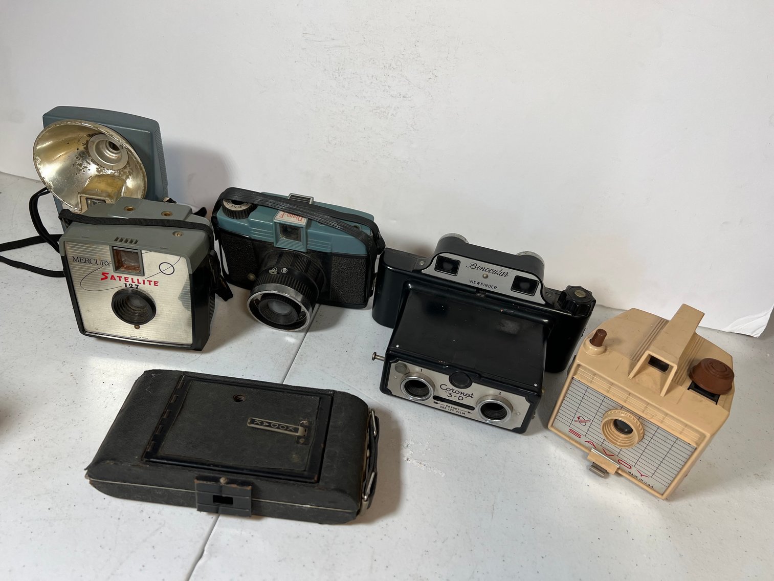 Image for ESTATE - DANBURY MINT, COINS, DECOR, & MORE