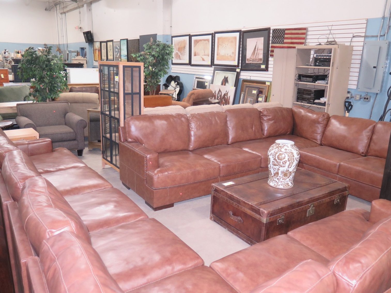 Image for Model Home Furniture/Decor, New Home Goods & More