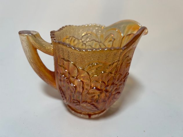 Image for ESTATE AUCTION - SPORTS CARDS, PURSES, ANTIQUES, KNIFES, ETC