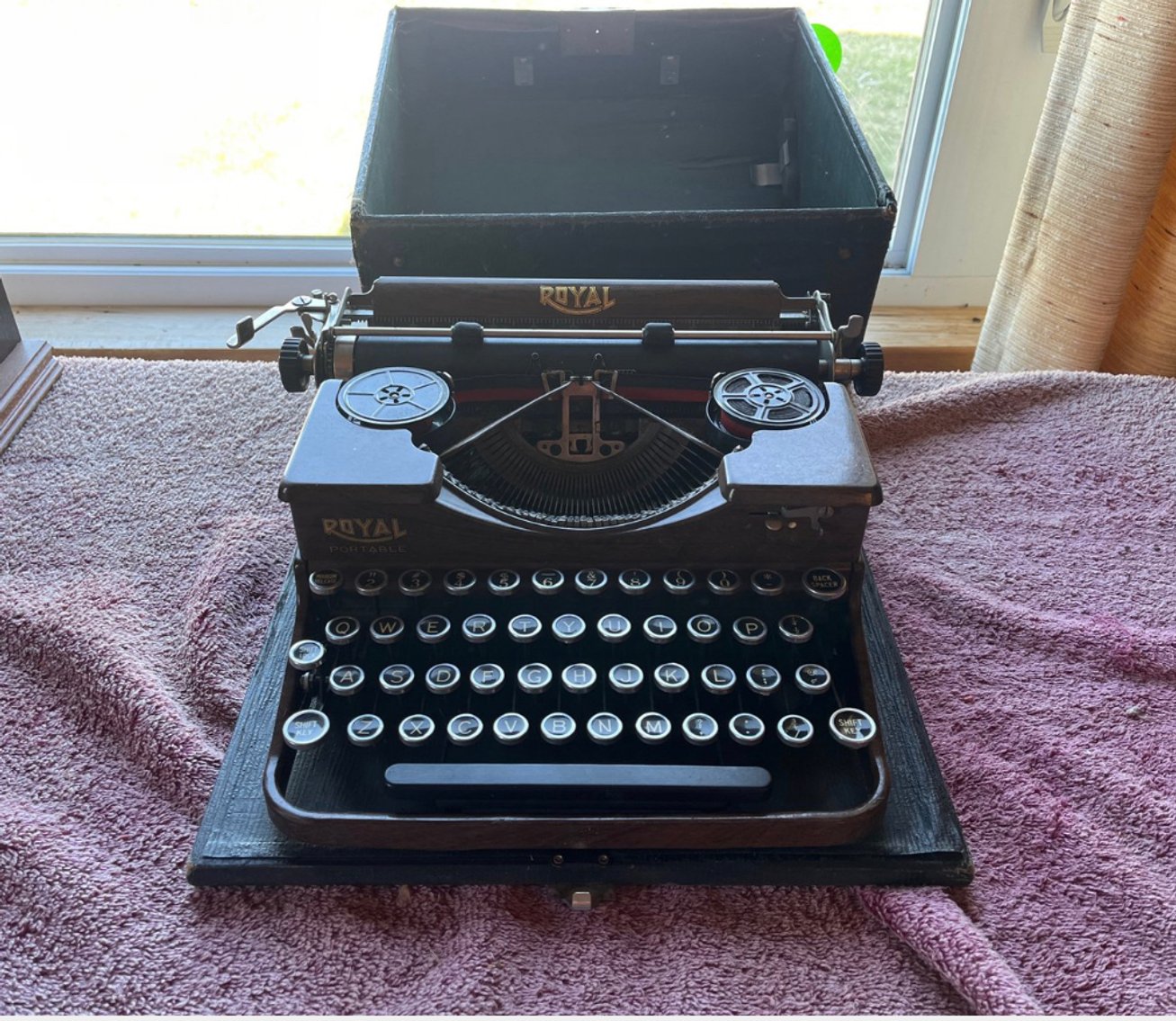 Image for Bowling Green Estate Auction