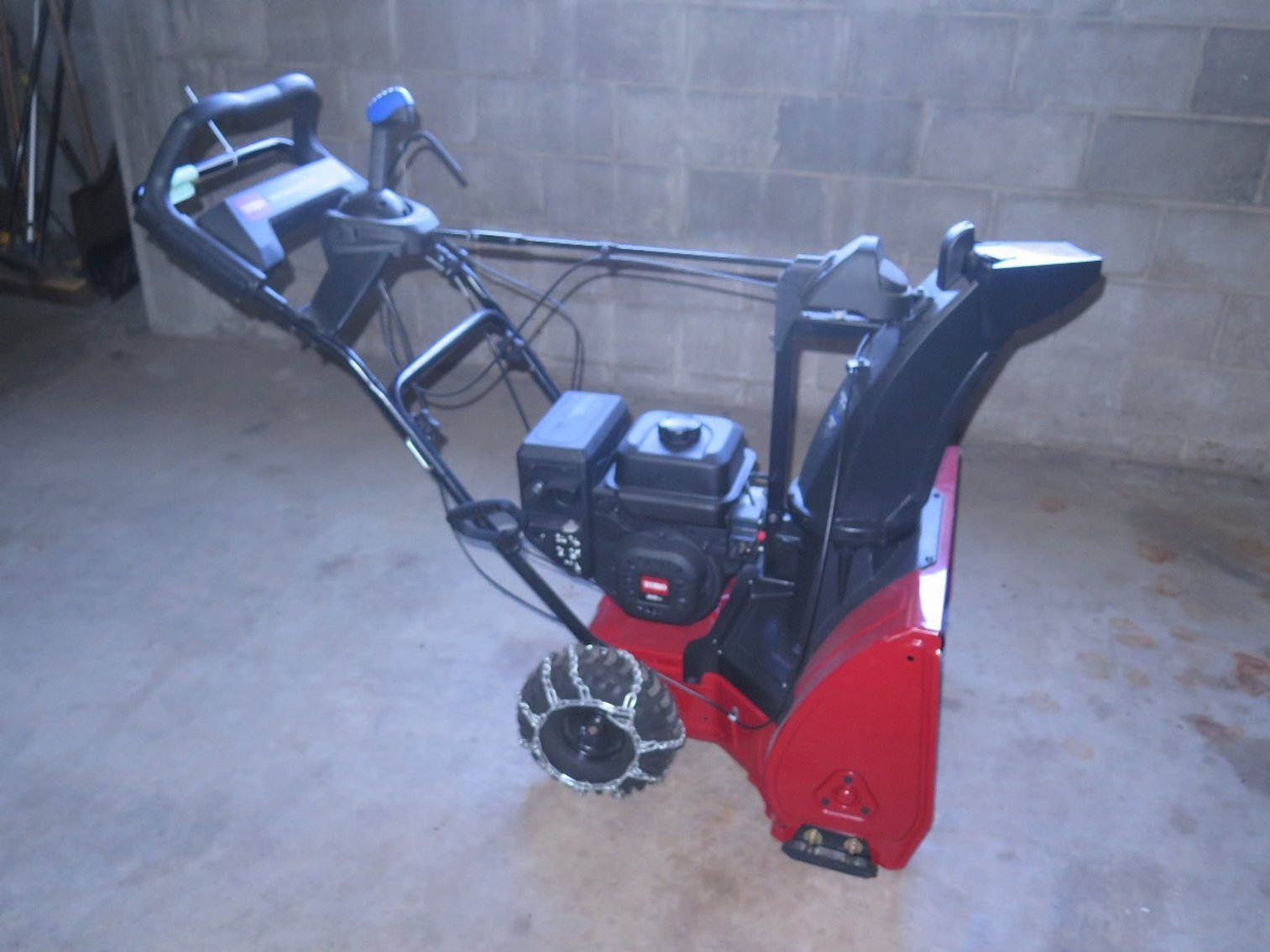 Image for Lawn/Snow Equipment, '82 Rolls Royce, '93 Mercedes, Vintage Cameras, Luxury Watches, Home Goods & More