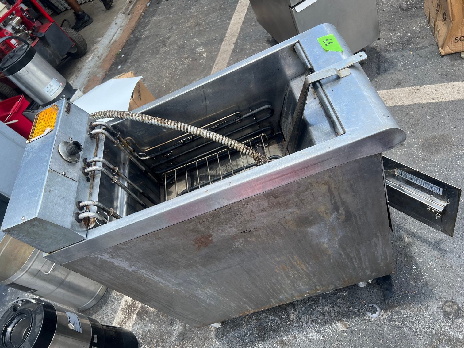 Image for RESTAURANT EQUIPMENT - ABSOLUTE AUCTION