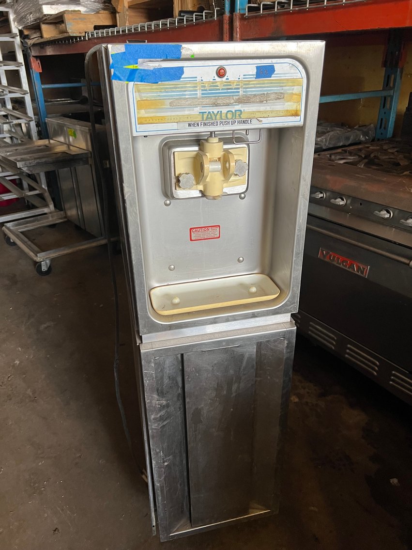 Image for RESTAURANT EQUIPMENT - ABSOLUTE AUCTION
