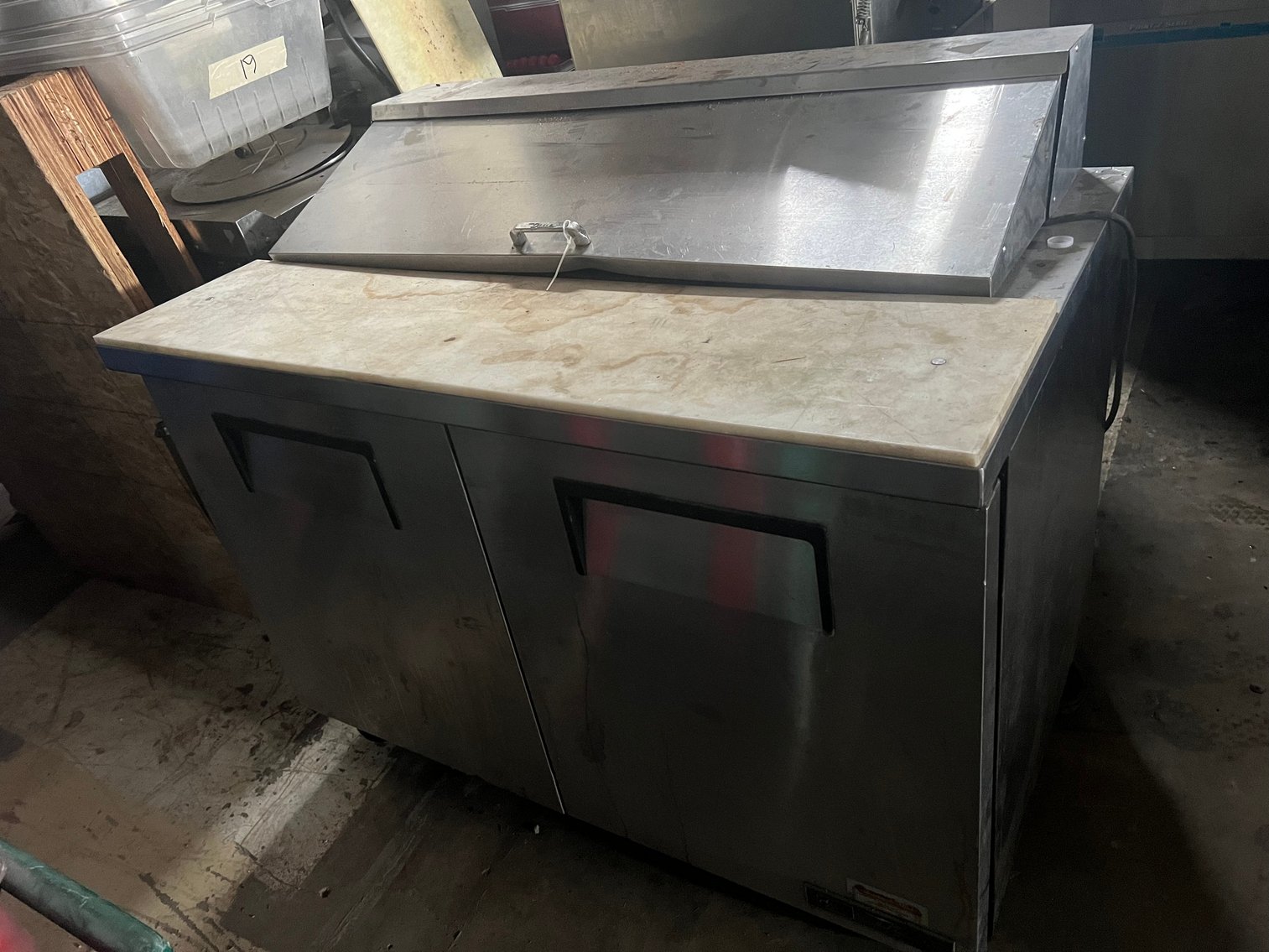 Image for RESTAURANT EQUIPMENT - ABSOLUTE AUCTION