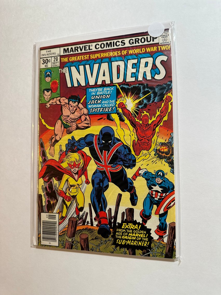 Image for COMICS - SIGNED, GRADED - 600+ LOTS