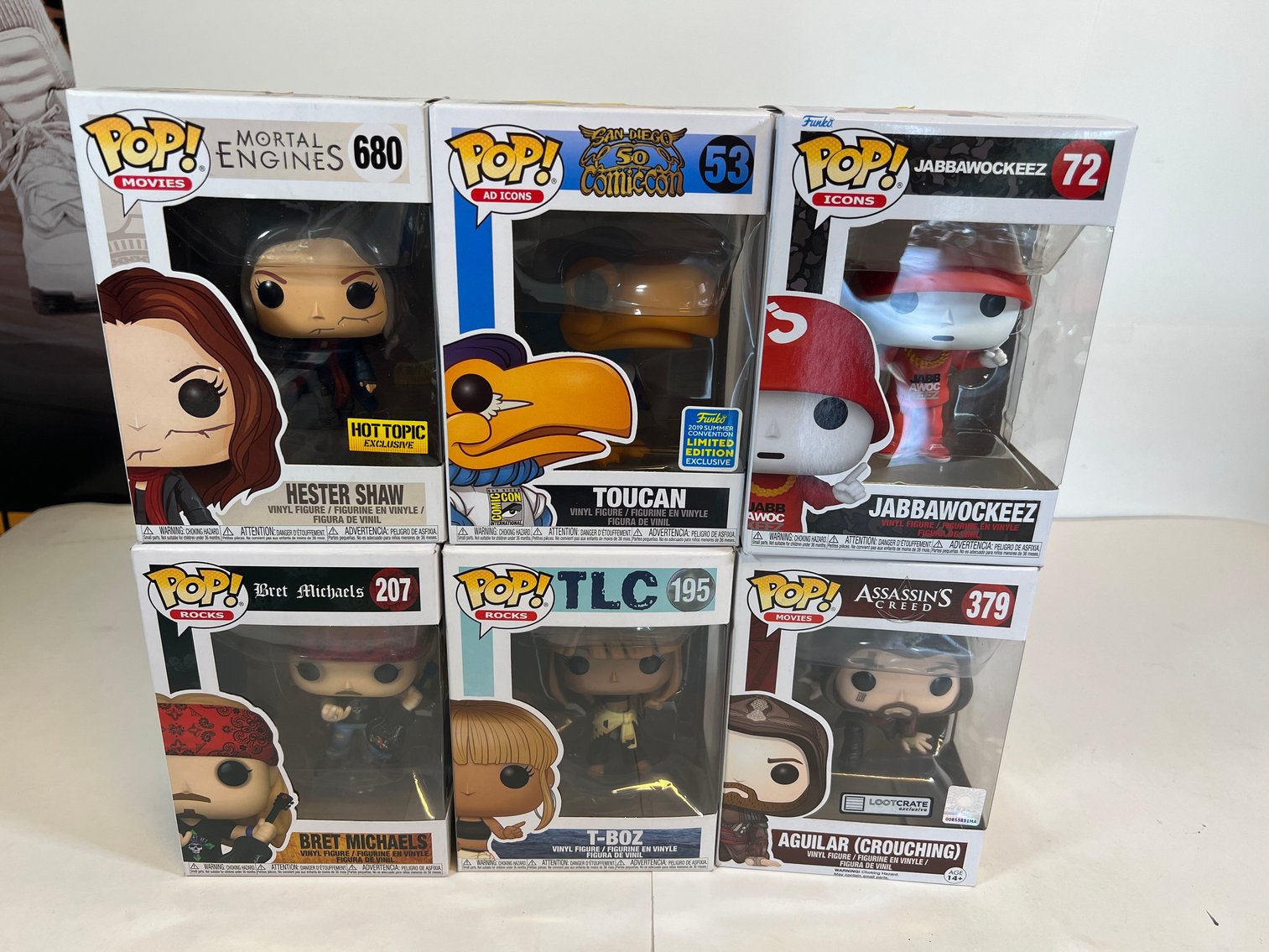 Image for COMICS & COLLECTIBES - STAR WARS, DC, FUNKO & CARDS