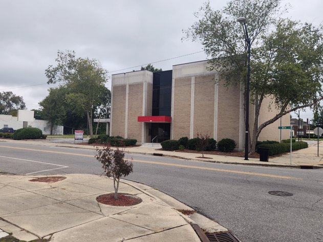 Image for Online Only Absolute Auction of 6 Former Bank Buildings in 5 States