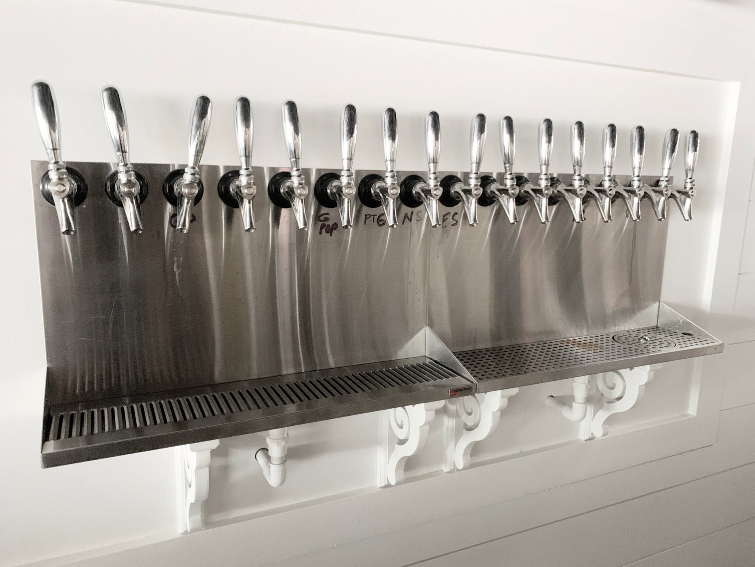 Image for Lilburn, GA: Online Auction of Blackbird Farms Brewery