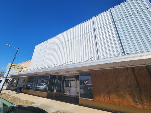 Image for Batesburg, SC: 6,357± SF footprint  Retail Building on 7,457± SF Lot Selling in Absolute Auction