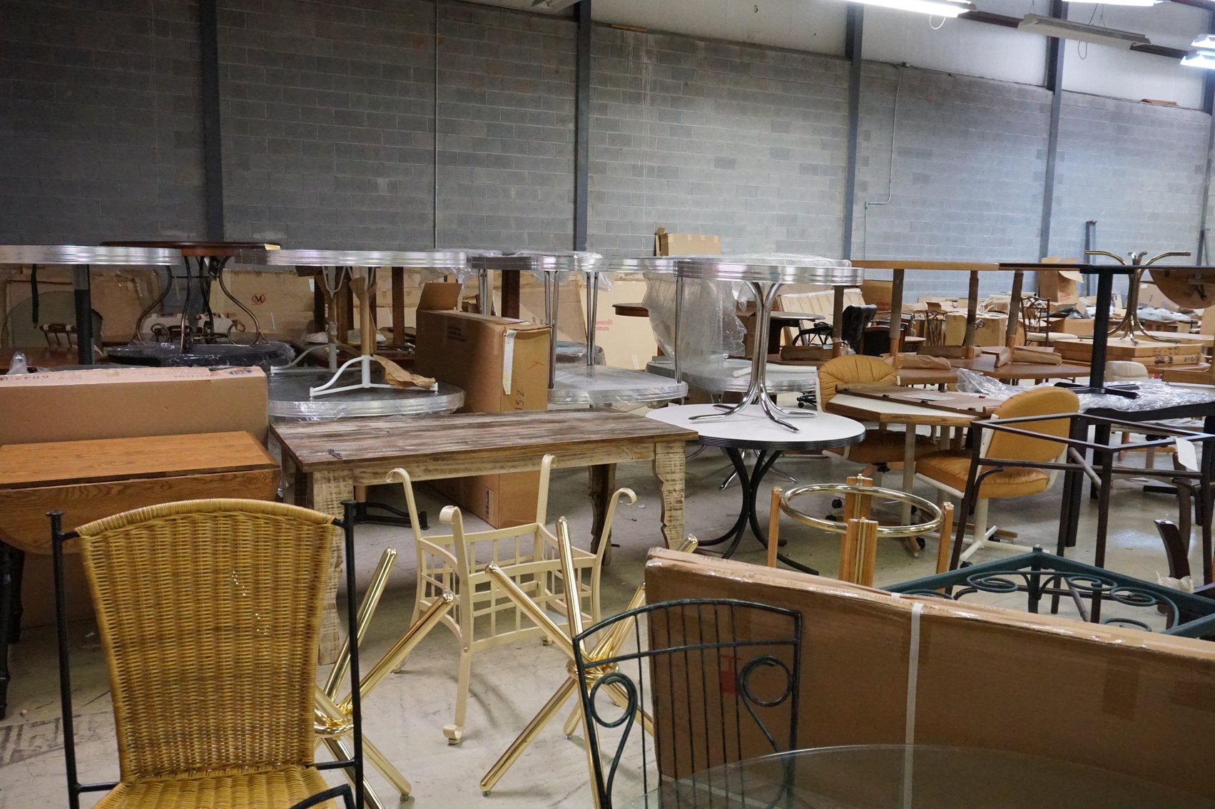 Image for Liquidation Auction of Dinette World Inventory + FF&E
