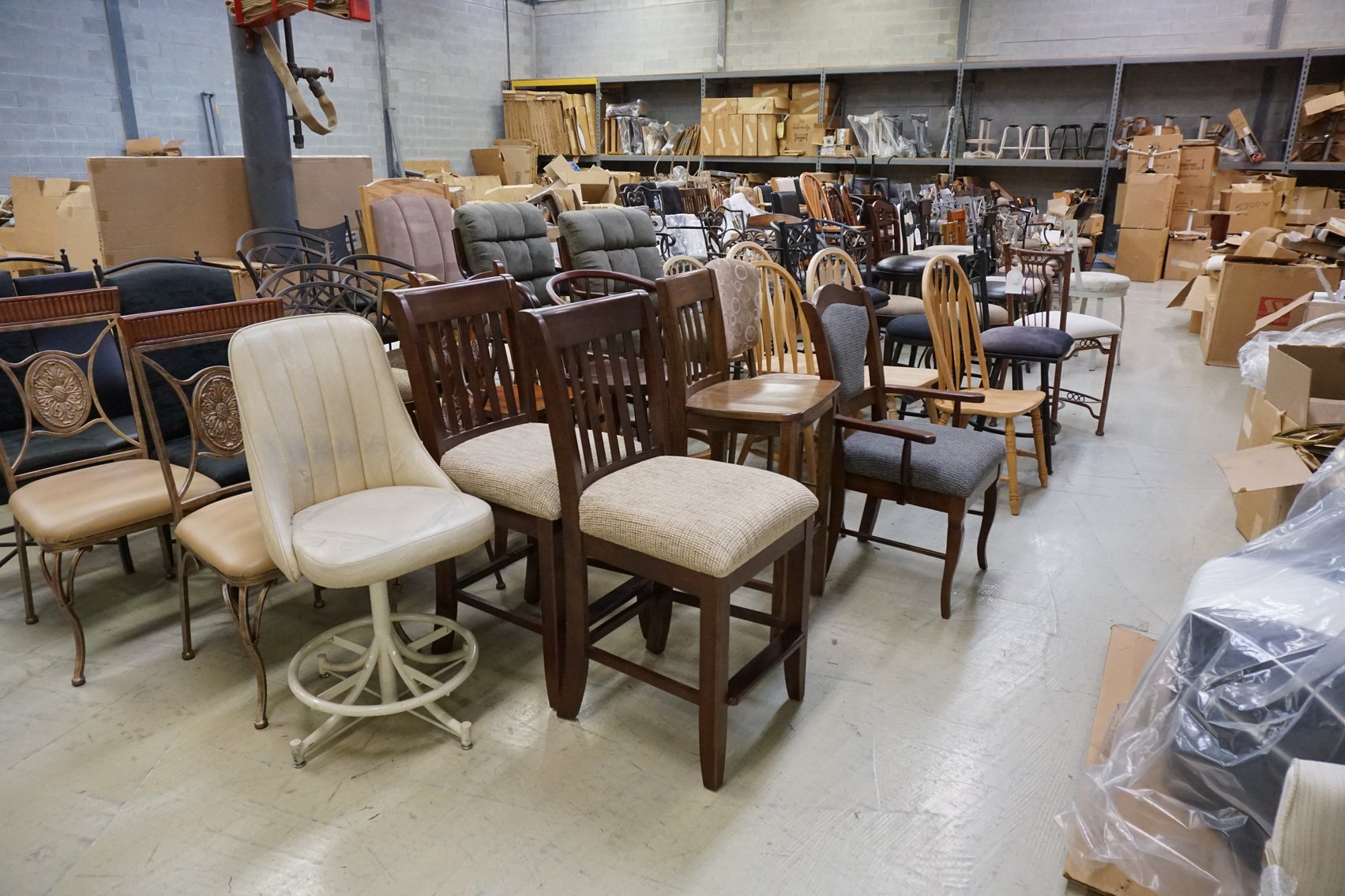 Image for Liquidation Auction of Dinette World Inventory + FF&E