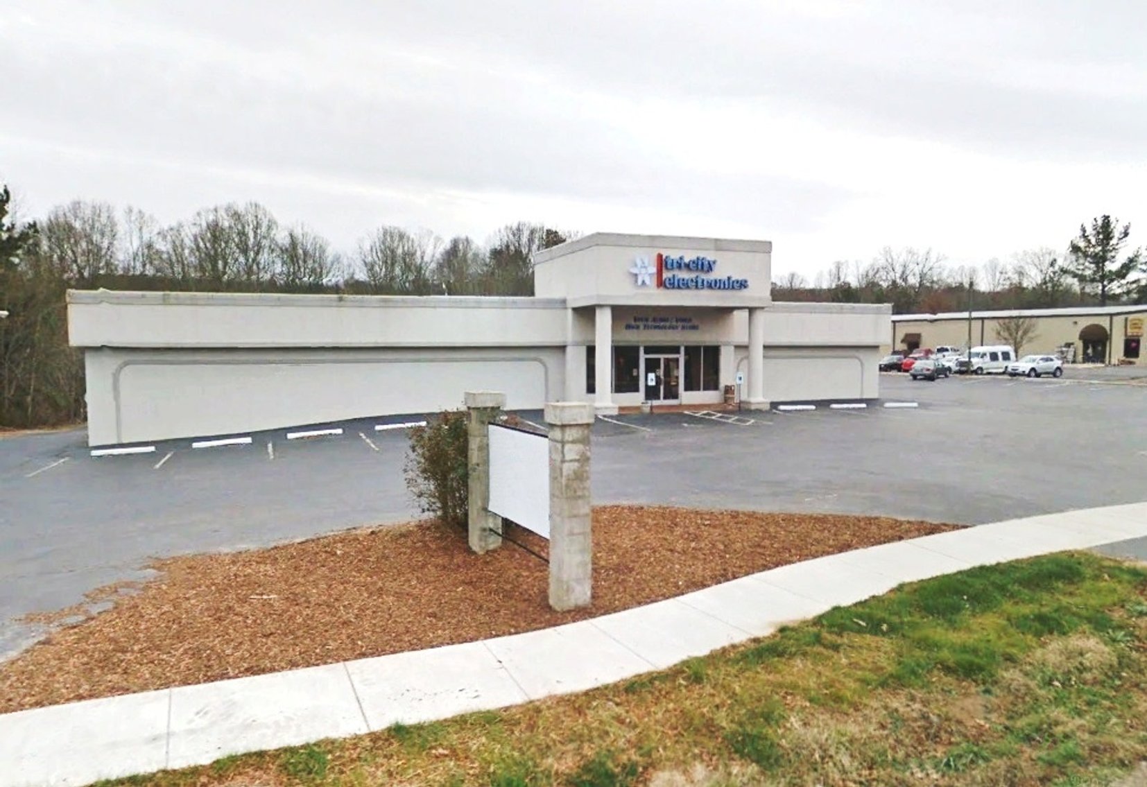 Image for 17,800±SF Retail & Commercial Buildings on 4± Acres in Conover, NC (Catawba County)