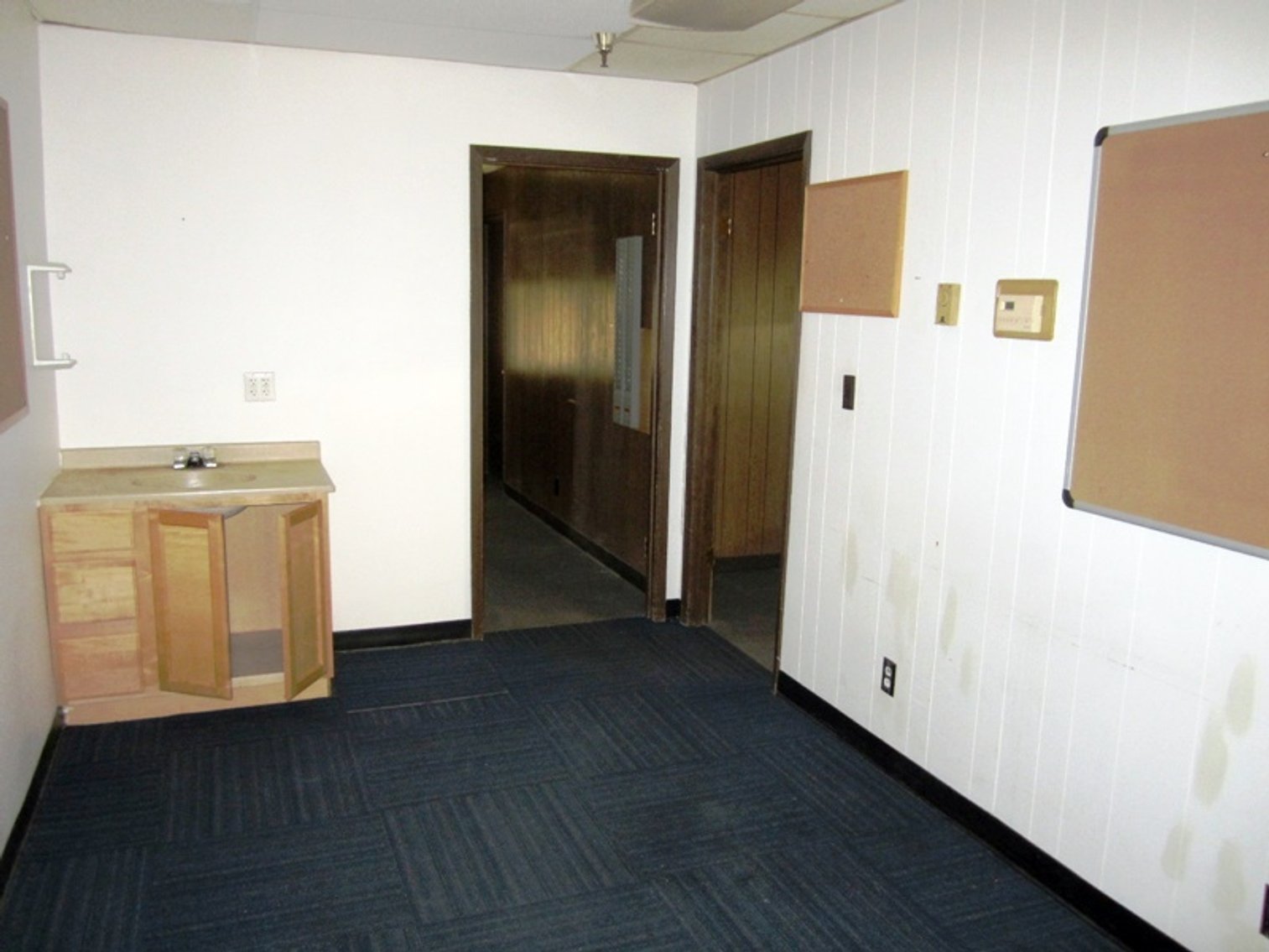 Image for 2702 Central Avenue, Estherville, IA 51334