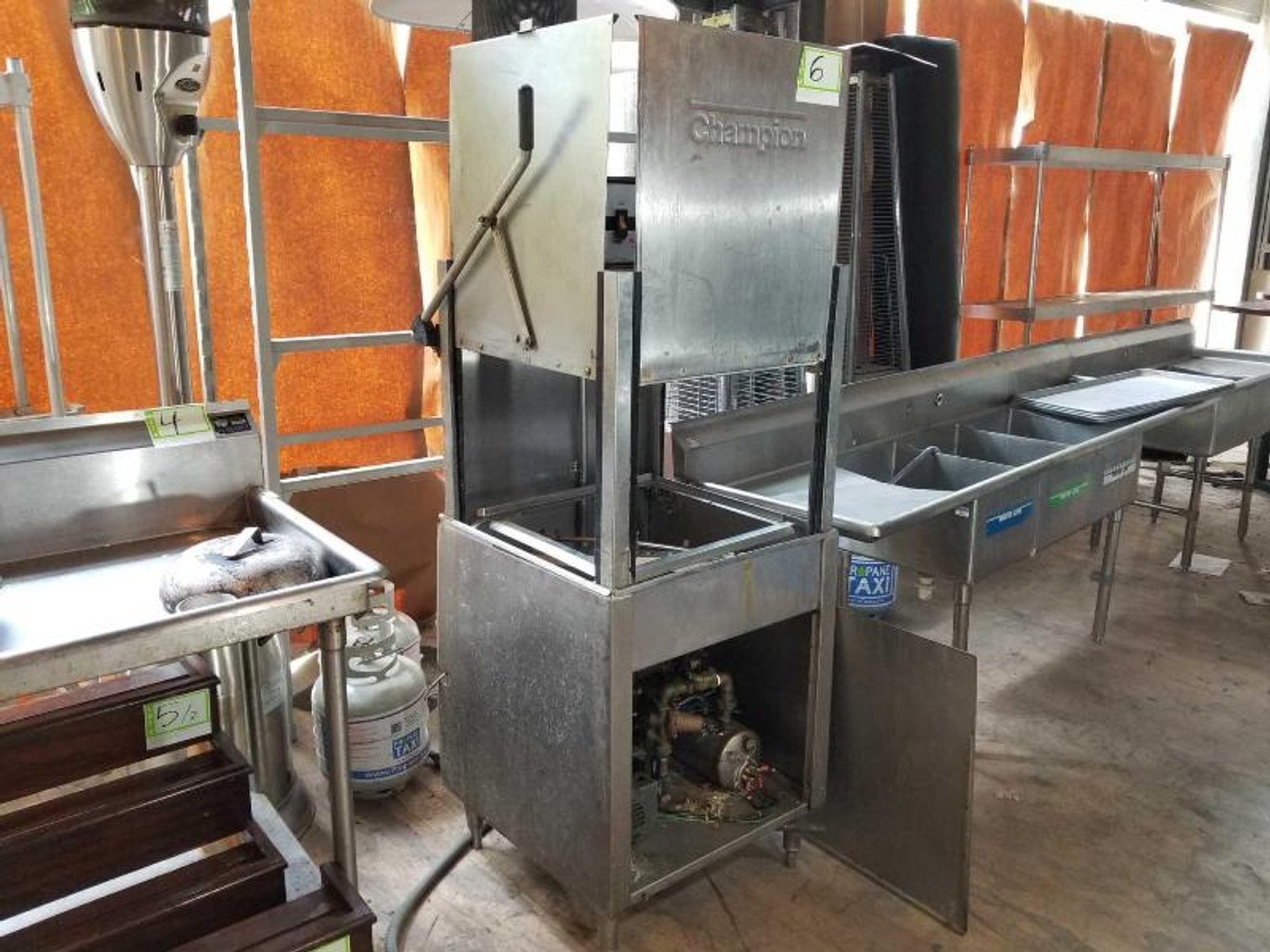 Image for Absolute Auction of Midtown Restaurant FF&E