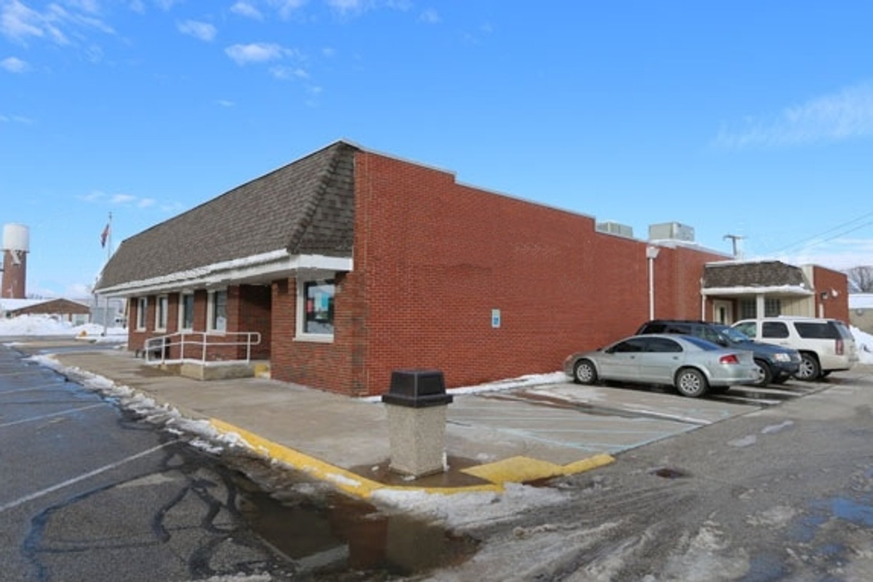 Image for REMOVED FROM AUCTION 5,600± SF Former Bank Branch at 15 S Ohio St., Remington, IN 47977 (Jasper County)