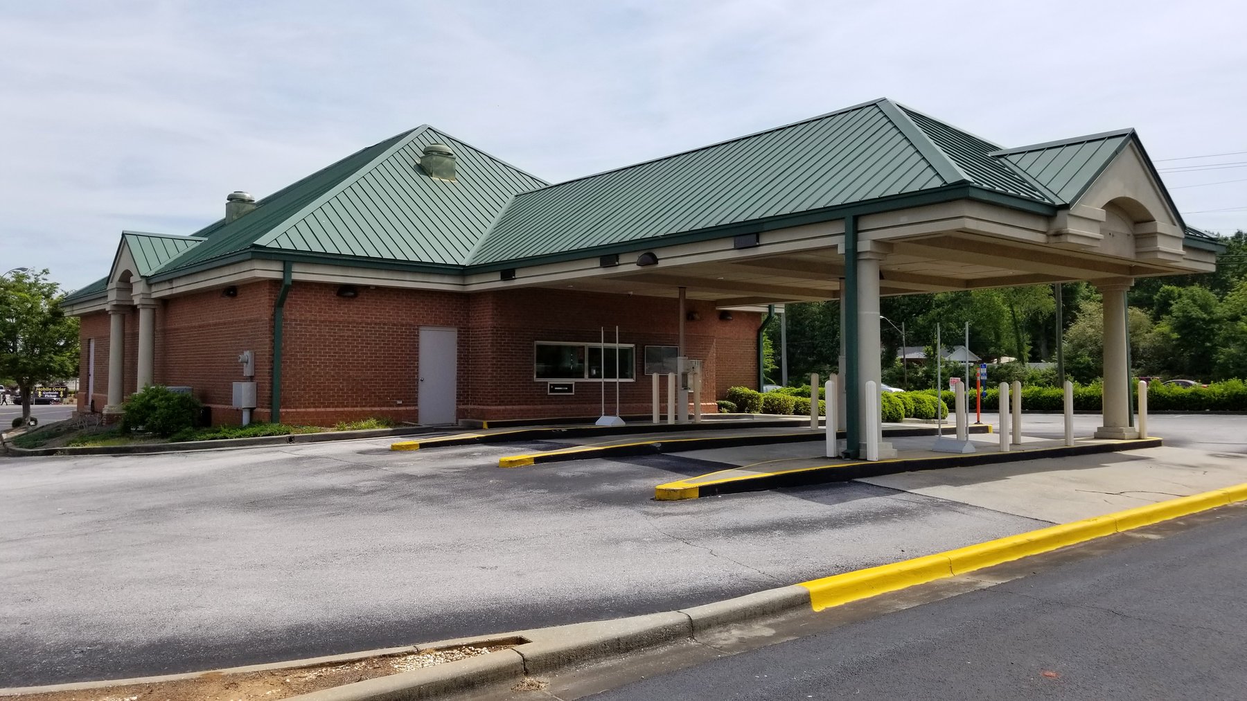 Image for 2,949± SF Footprint Former Bank Branch at 5510 McClellan Blvd., Anniston, AL 36206 (Calhoun County)