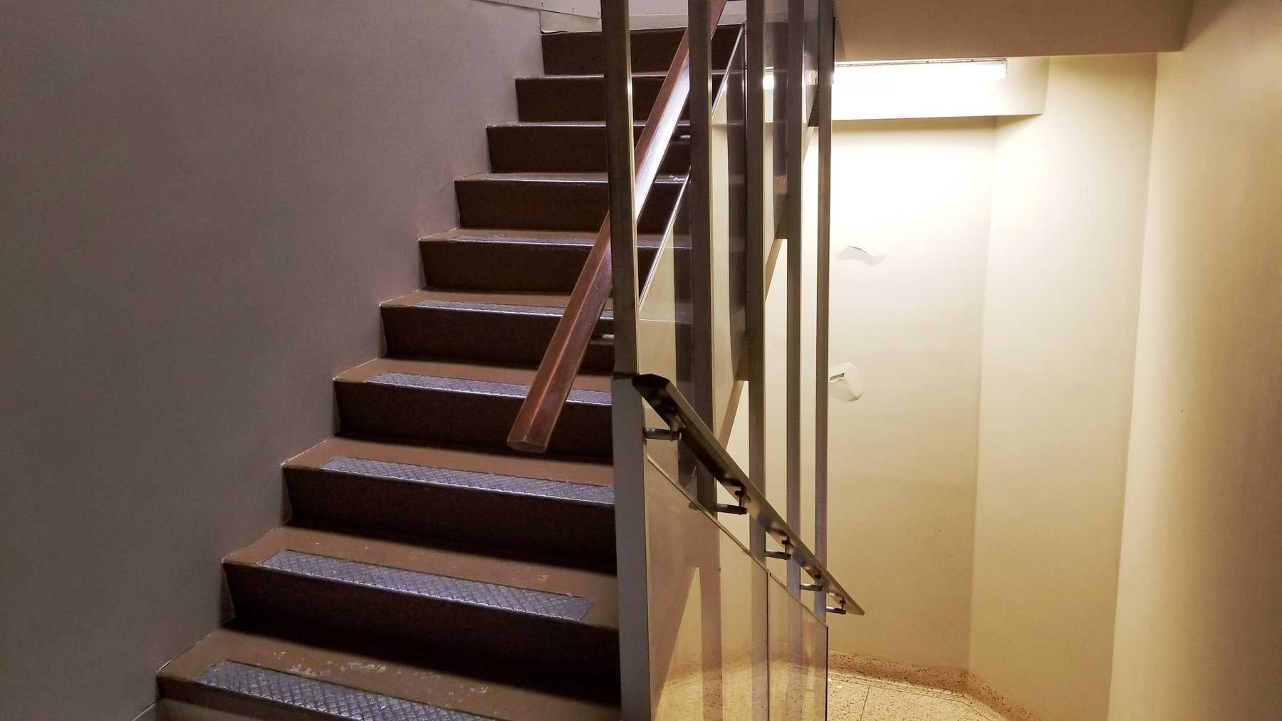 Image for 22,353± SF Former Bank Branch at 333 W Broad Ave., Albany, GA 31701 (Dougherty County)