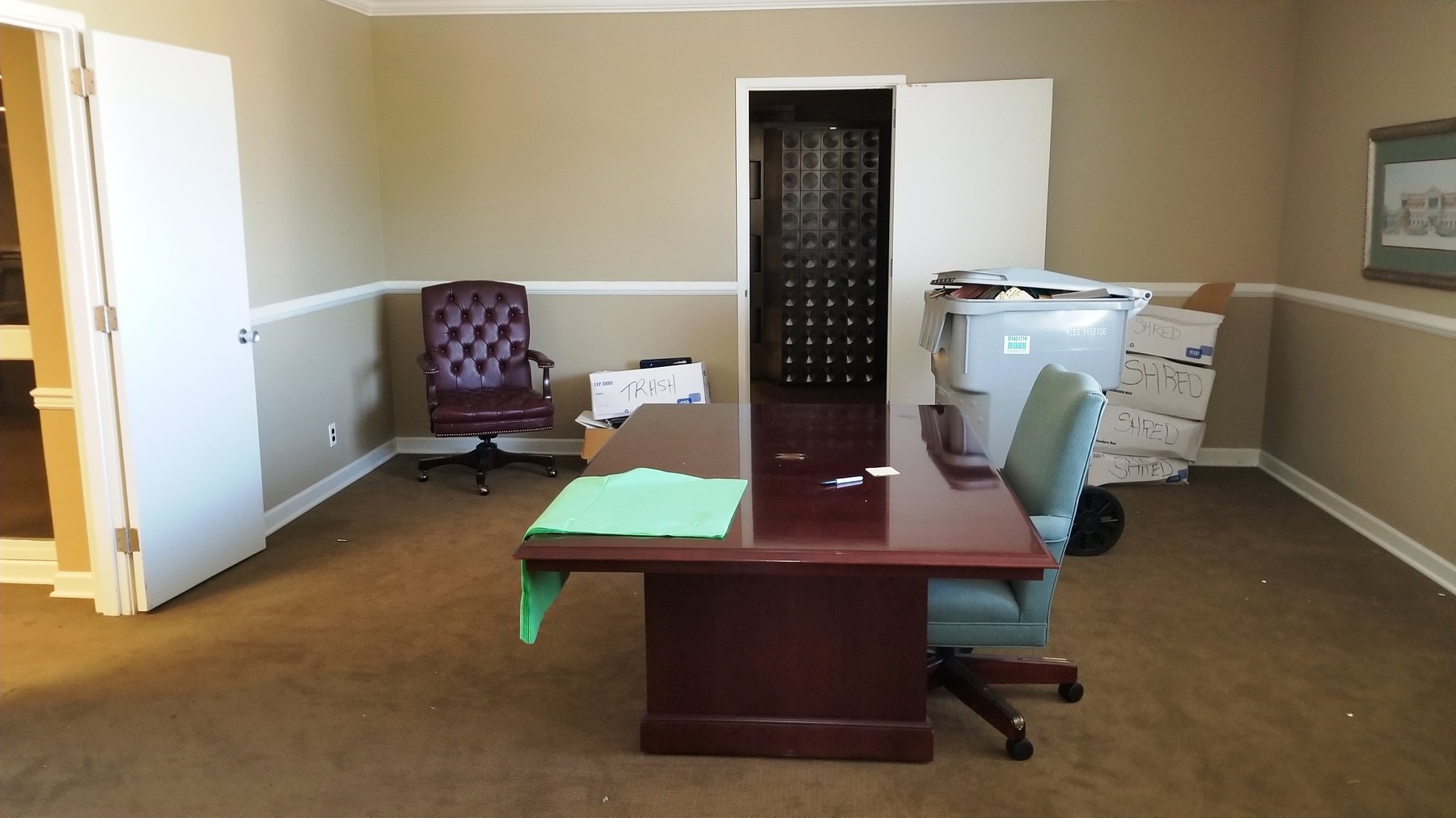 Image for 22,353± SF Former Bank Branch at 333 W Broad Ave., Albany, GA 31701 (Dougherty County)