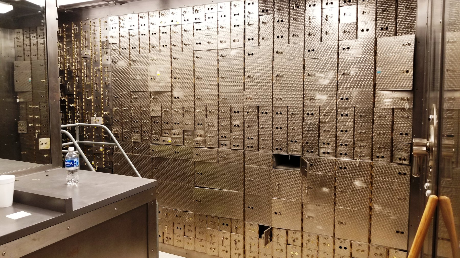 Image for 22,353± SF Former Bank Branch at 333 W Broad Ave., Albany, GA 31701 (Dougherty County)