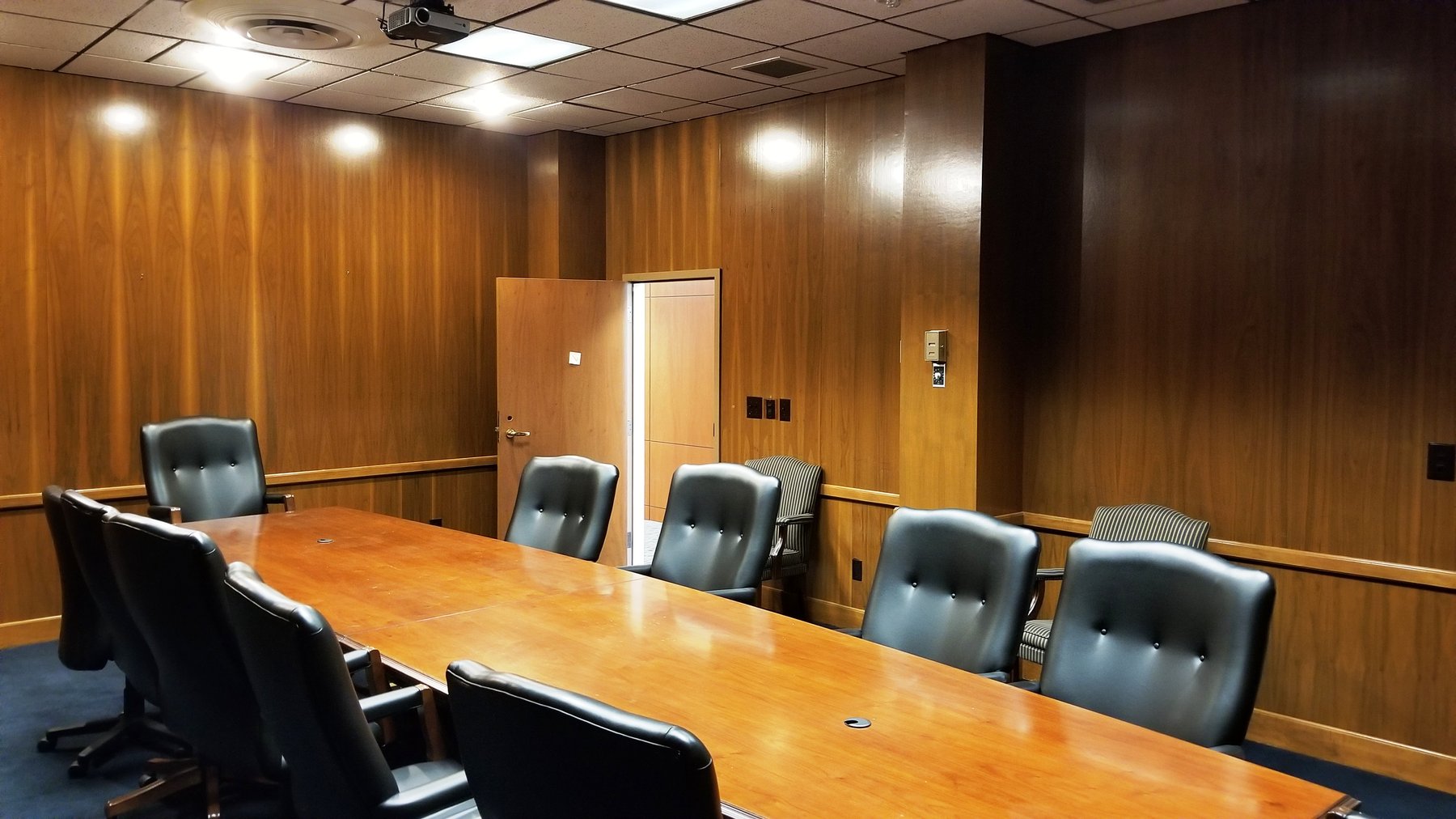 Image for 22,353± SF Former Bank Branch at 333 W Broad Ave., Albany, GA 31701 (Dougherty County)