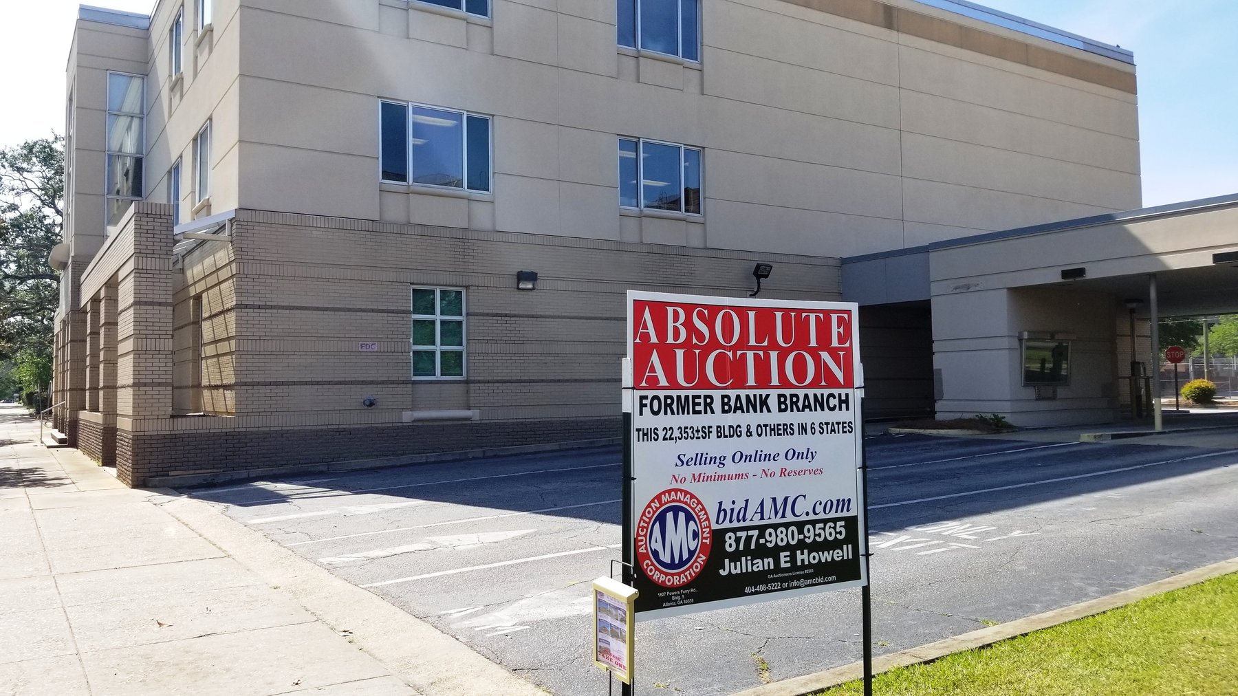 Image for 22,353± SF Former Bank Branch at 333 W Broad Ave., Albany, GA 31701 (Dougherty County)