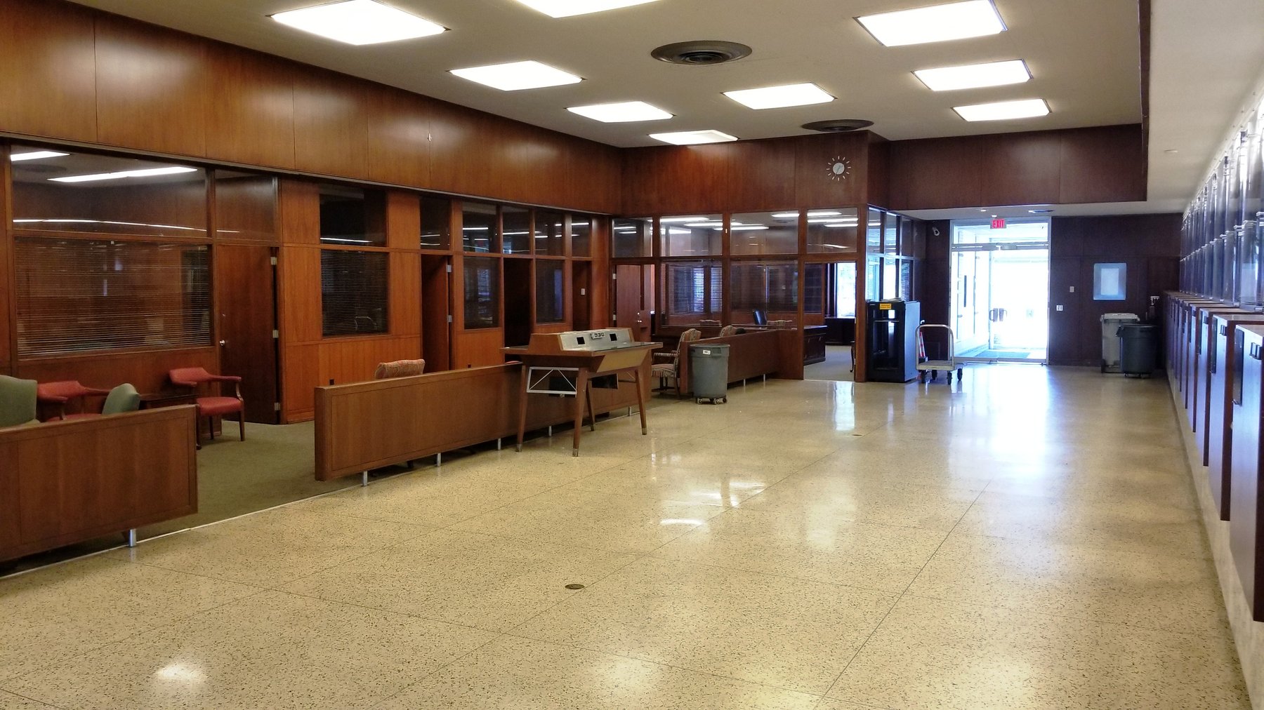 Image for 22,353± SF Former Bank Branch at 333 W Broad Ave., Albany, GA 31701 (Dougherty County)