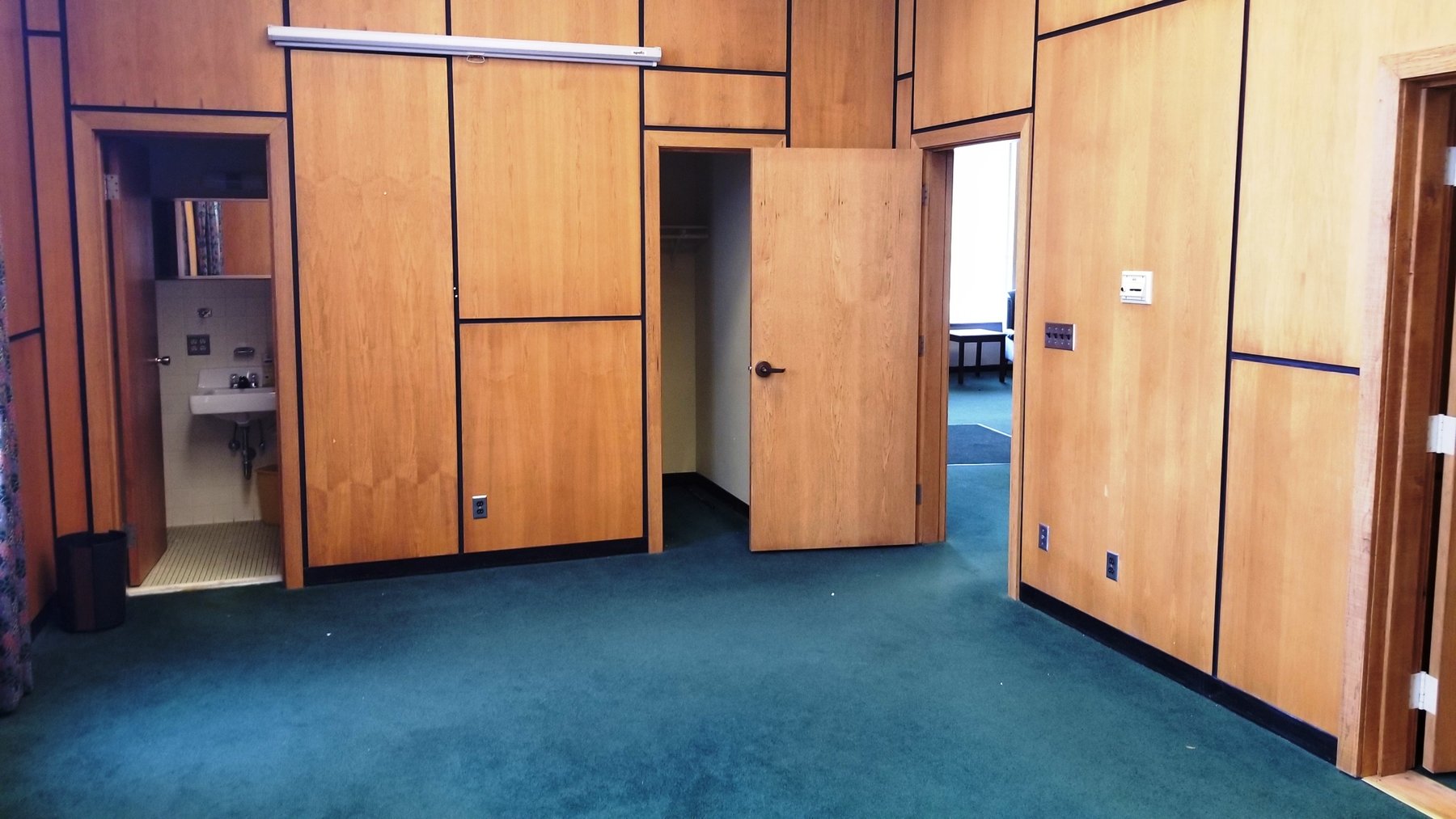 Image for 6,585± SF Former Bank Branch at 202 W Main St., Byrdstown, TN 38549 (Pickett County)