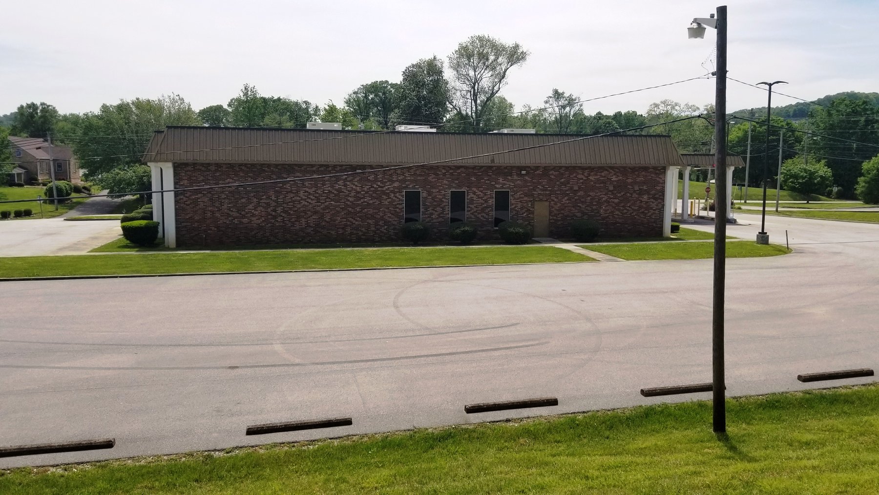 Image for 6,585± SF Former Bank Branch at 202 W Main St., Byrdstown, TN 38549 (Pickett County)