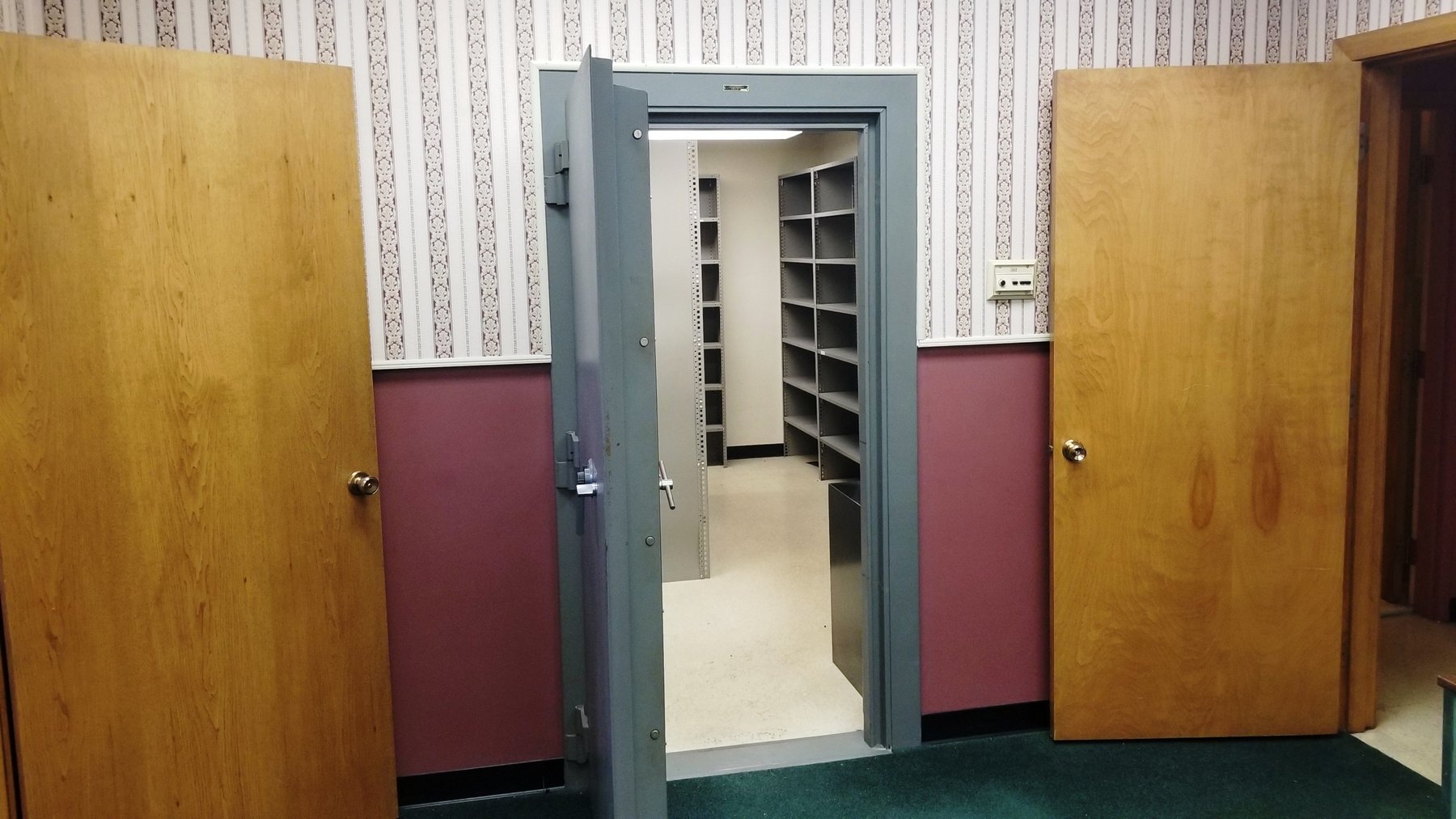 Image for 6,585± SF Former Bank Branch at 202 W Main St., Byrdstown, TN 38549 (Pickett County)