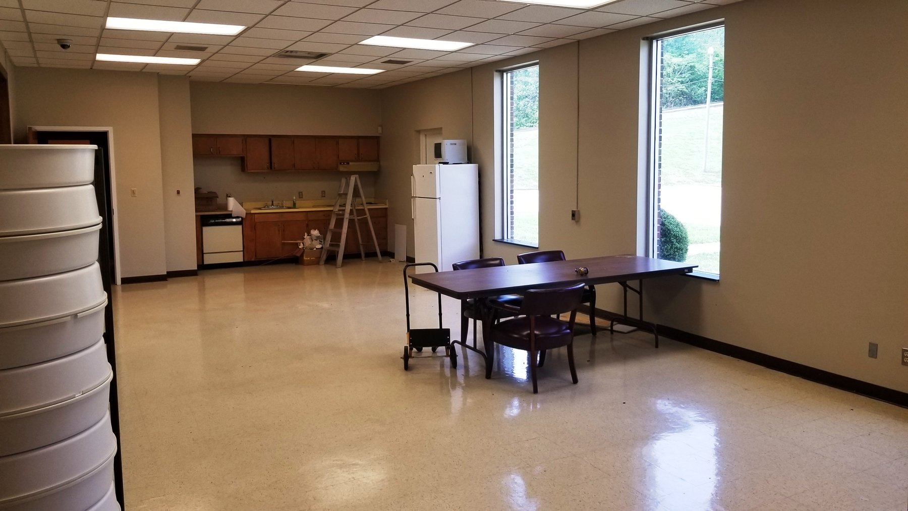 Image for 6,585± SF Former Bank Branch at 202 W Main St., Byrdstown, TN 38549 (Pickett County)