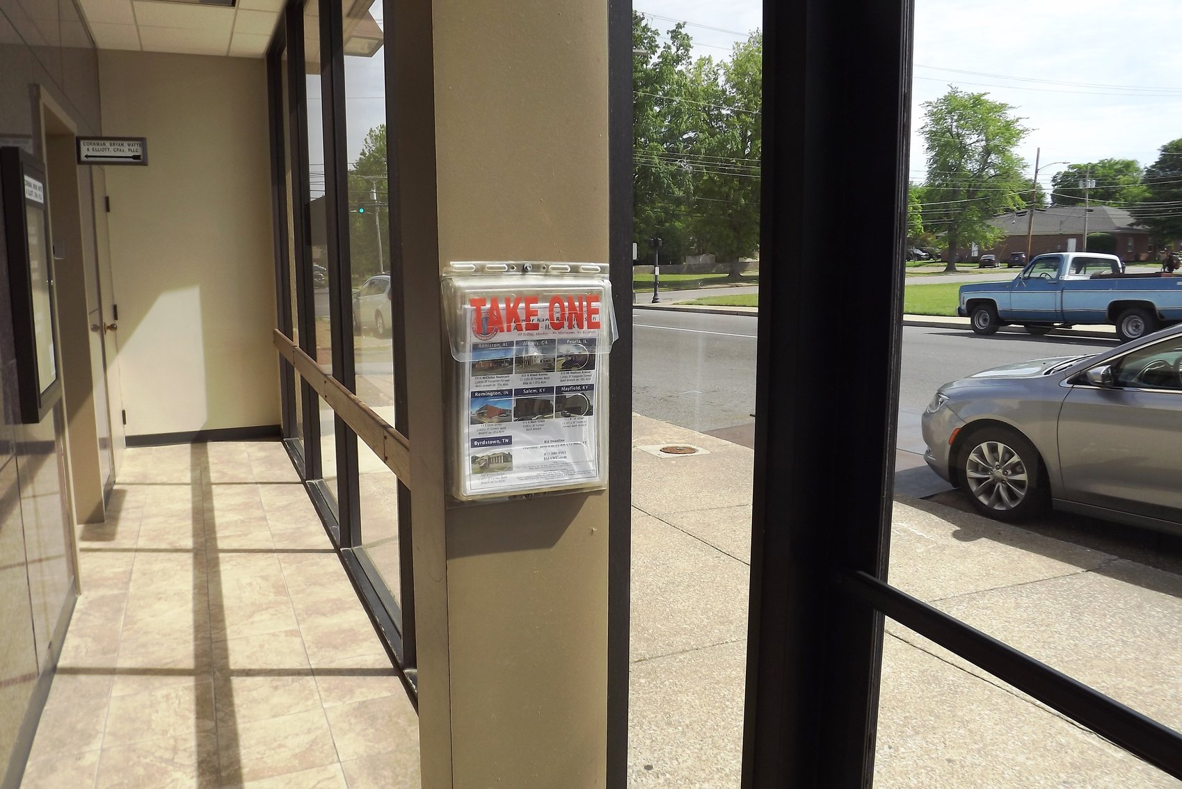 Image for 10,401±SF Footprint Former Bank Branch at 117 N 7th St., Mayfield, KY 42066 (Graves County)