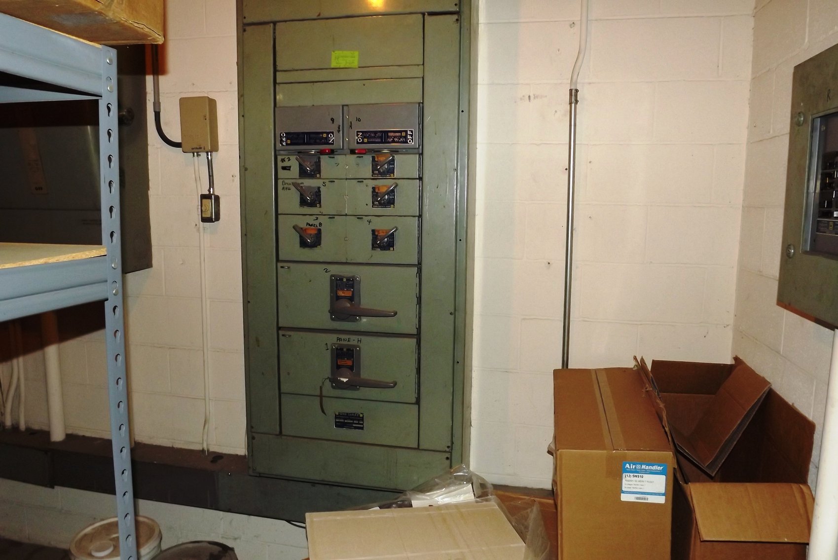 Image for 10,401±SF Footprint Former Bank Branch at 117 N 7th St., Mayfield, KY 42066 (Graves County)