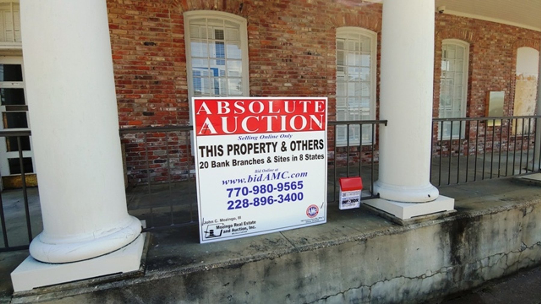 Image for 3,871±SF Former Bank Branch on .16± Acre at 162 W Main St, Centreville, MS 39631 (Wilkinson County)