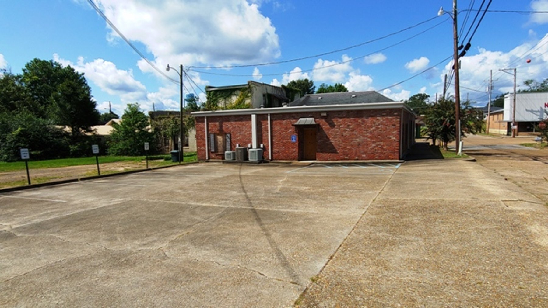 Image for 3,871±SF Former Bank Branch on .16± Acre at 162 W Main St, Centreville, MS 39631 (Wilkinson County)