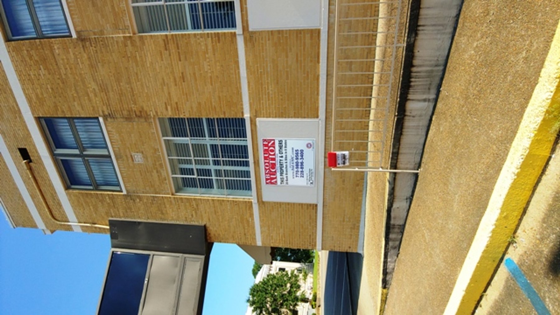 Image for 8,556±SF Former Bank Branch on .09± Acre at 117 N Jackson St, Houston, MS 38851 (Chickasaw County)