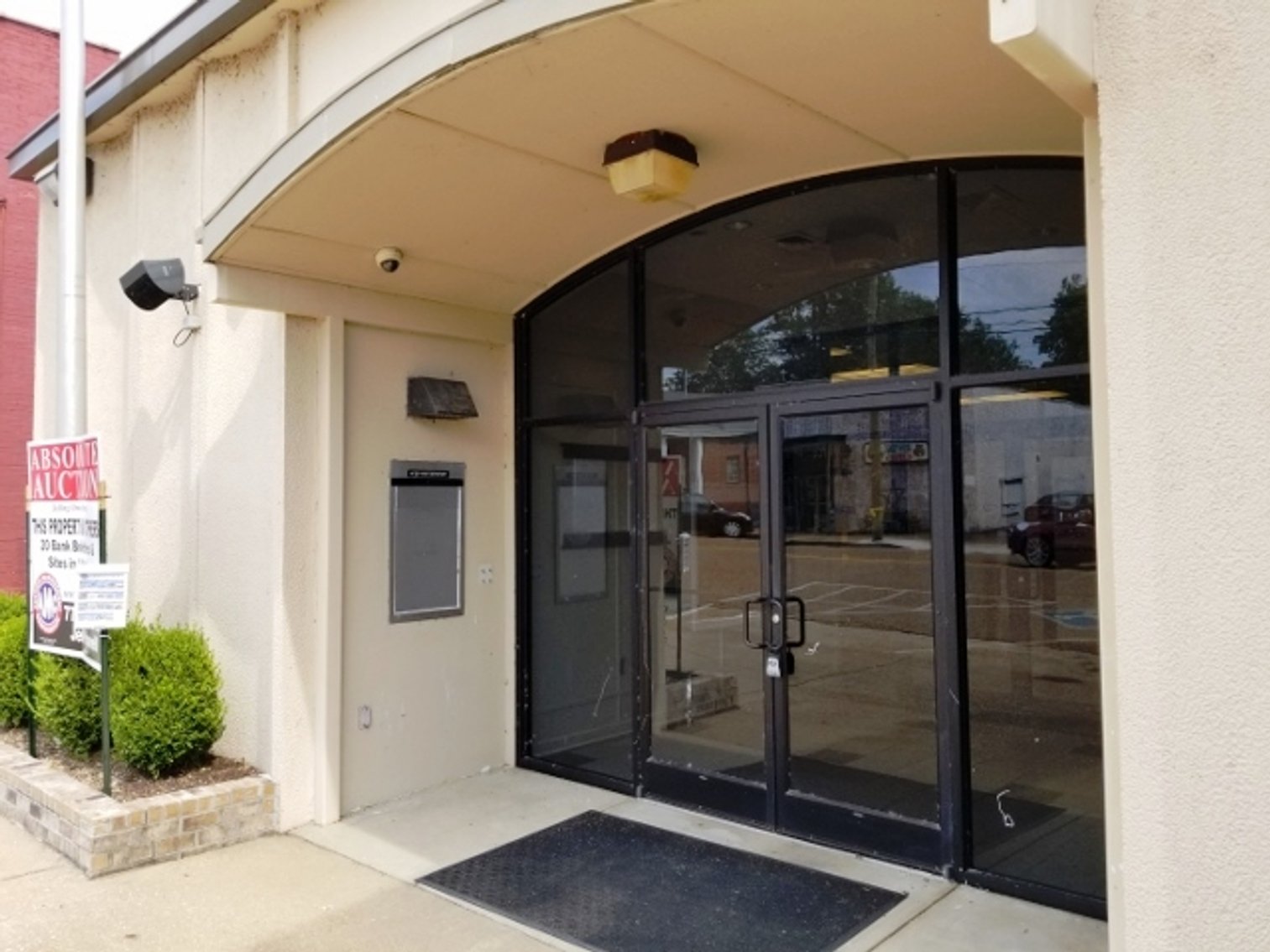 Image for 2,839±SF Former Bank Branch on .07± Acre at 202 E Main St, Rutherford, TN 38369 (Gibson County)