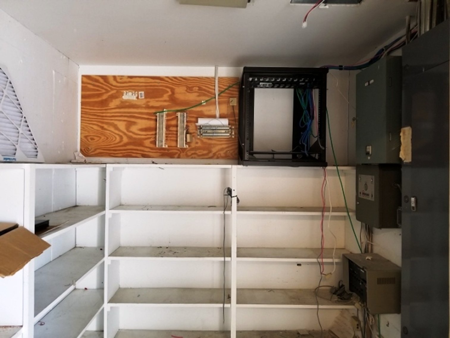 Image for 2,839±SF Former Bank Branch on .07± Acre at 202 E Main St, Rutherford, TN 38369 (Gibson County)