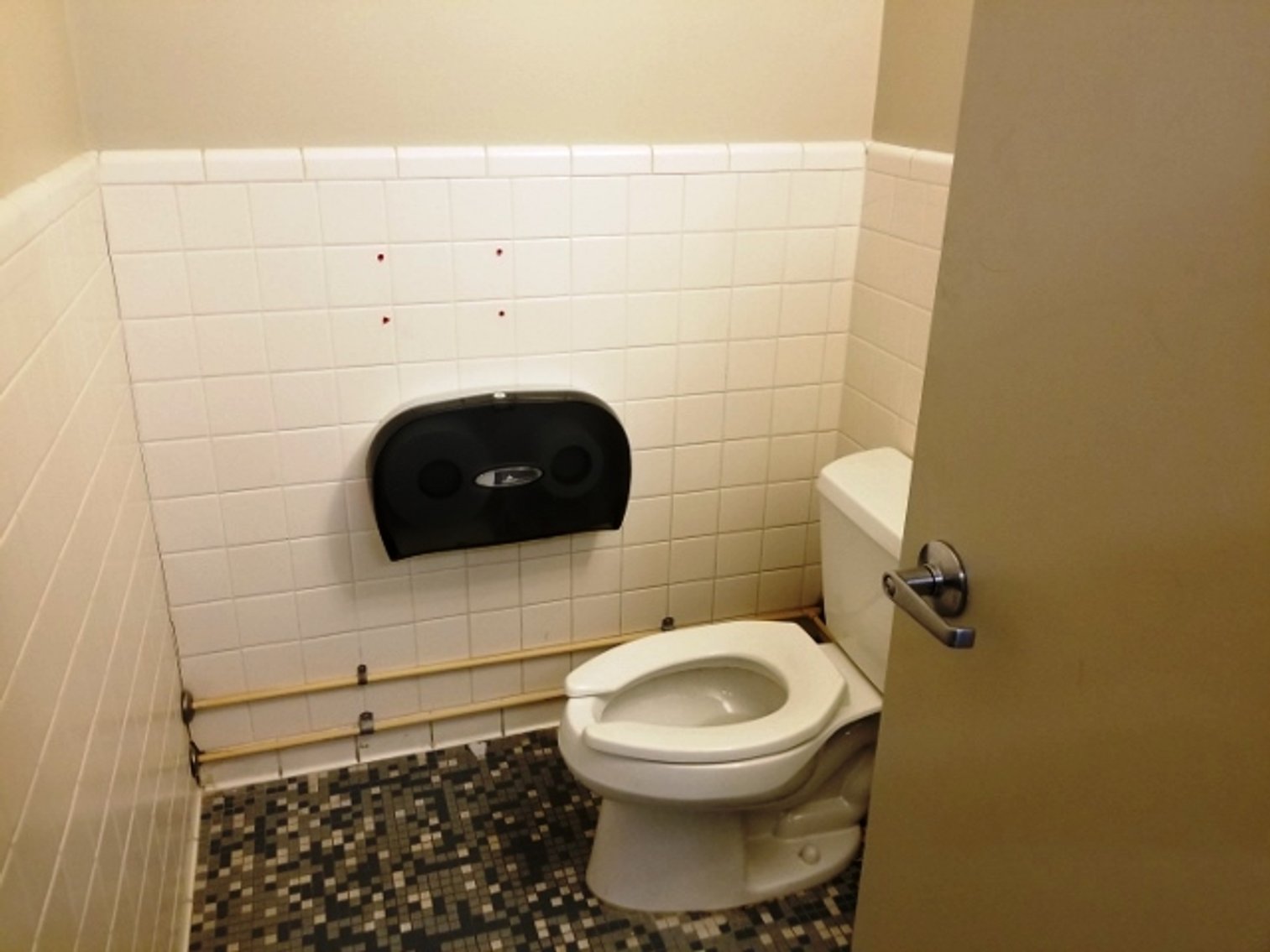 Image for 2,839±SF Former Bank Branch on .07± Acre at 202 E Main St, Rutherford, TN 38369 (Gibson County)