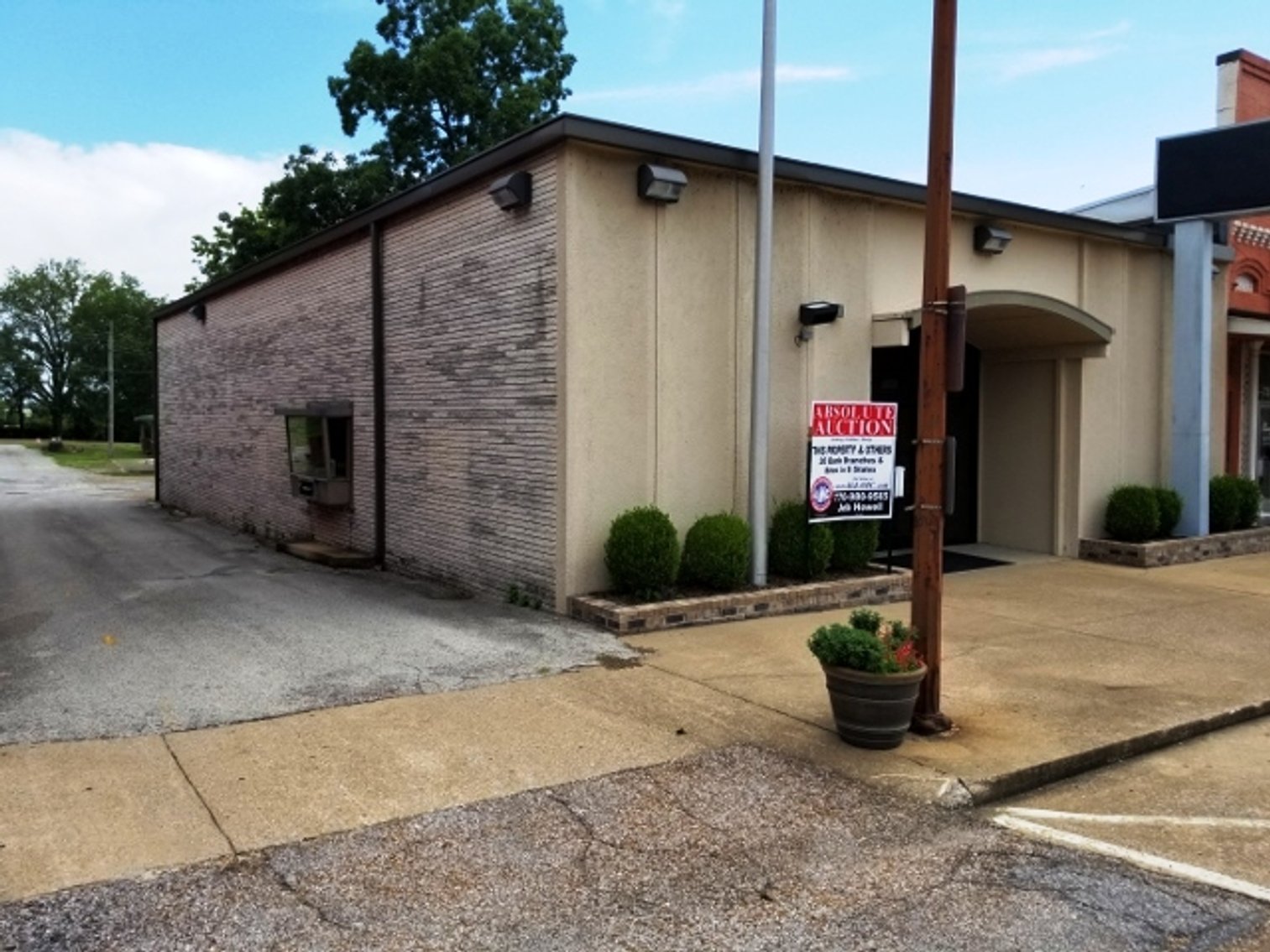 Image for 2,839±SF Former Bank Branch on .07± Acre at 202 E Main St, Rutherford, TN 38369 (Gibson County)