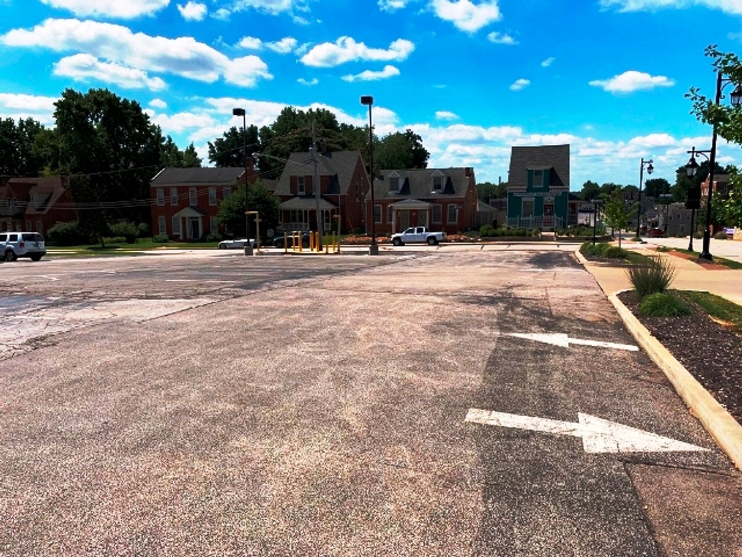 Image for 4,446±SF Former Bank Branch on 1.45± Acres at 423 1st Capitol Dr, St Charles, MO 63301 (St Charles County)