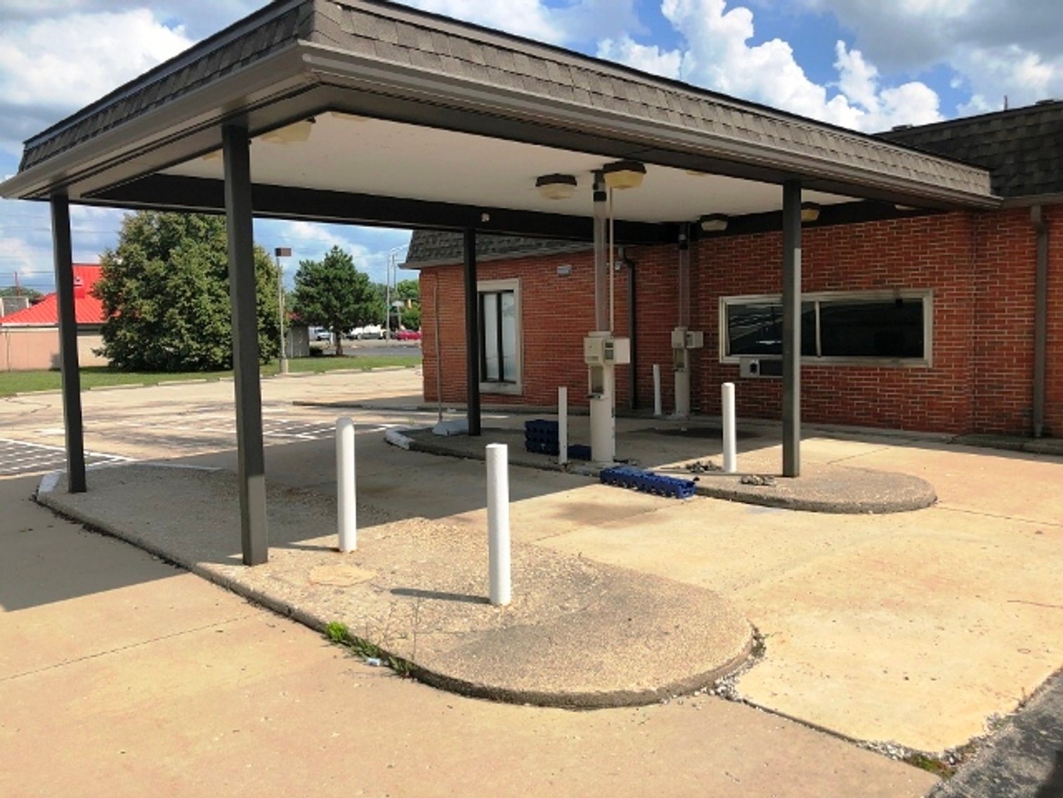 Image for 4,325±SF Footprint Former Bank Branch on .9± Acre at 8910 E 38th St, Indianapolis, IN 46226 (Marion County)