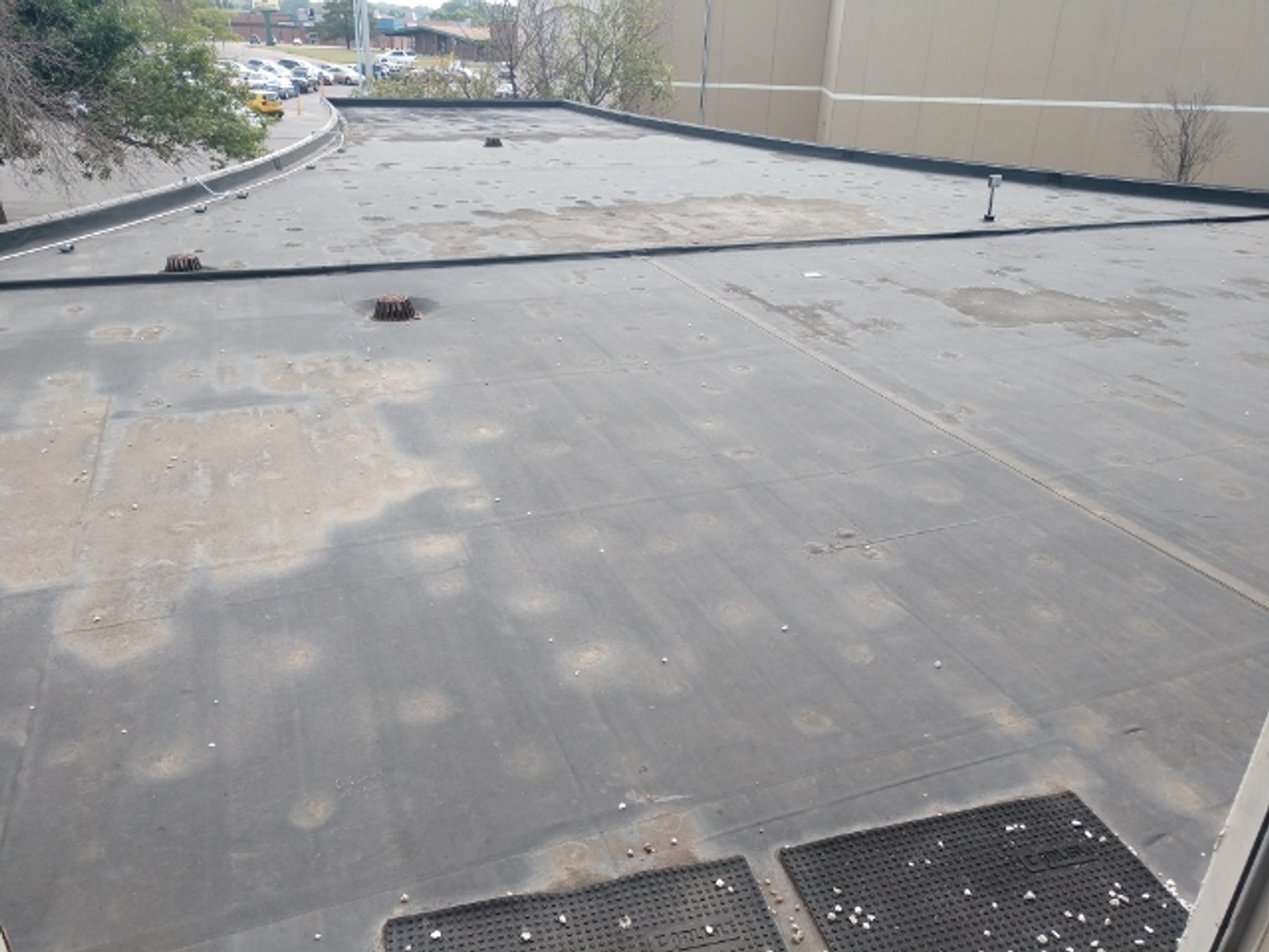 Image for 8,573±SF Former Bank Branch on 2.5± Acres at 2532 Crossroads Blvd, Waterloo, IA 50702 (Black Hawk County)