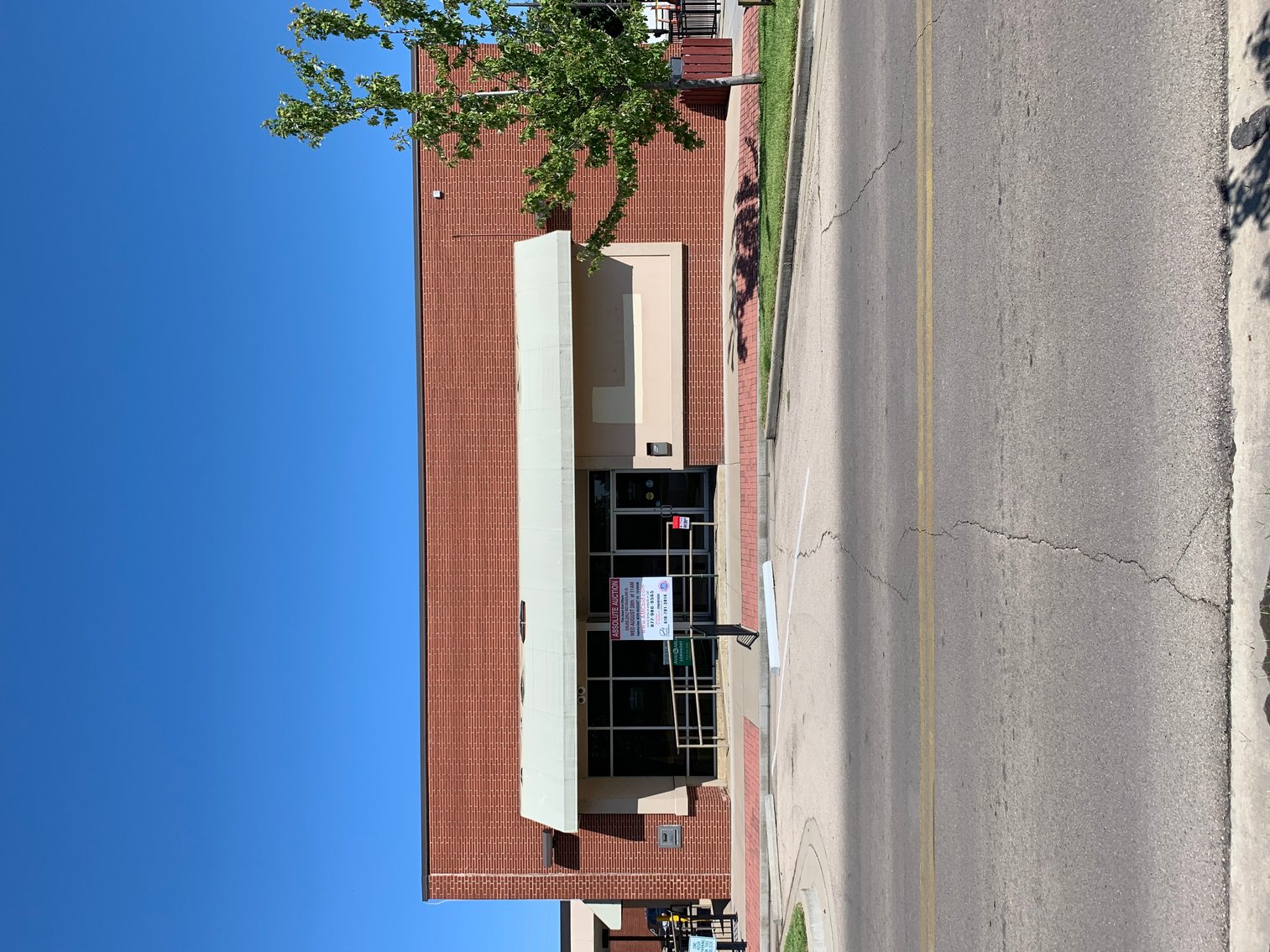 Image for 5,220±SF Former Bank Branch on .3± Acre at 127 E Main St, E Prairie, MO 63845 (Mississippi County)