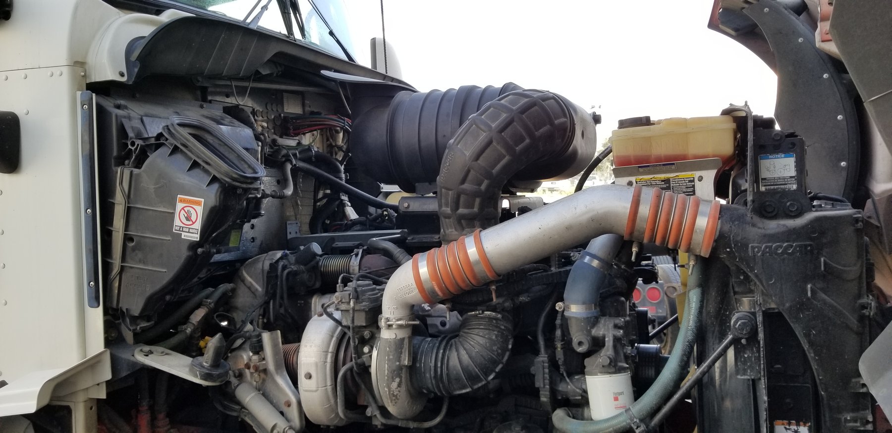 Image for 2013 Kenworth T660 Semi Truck with Sleeper Cab