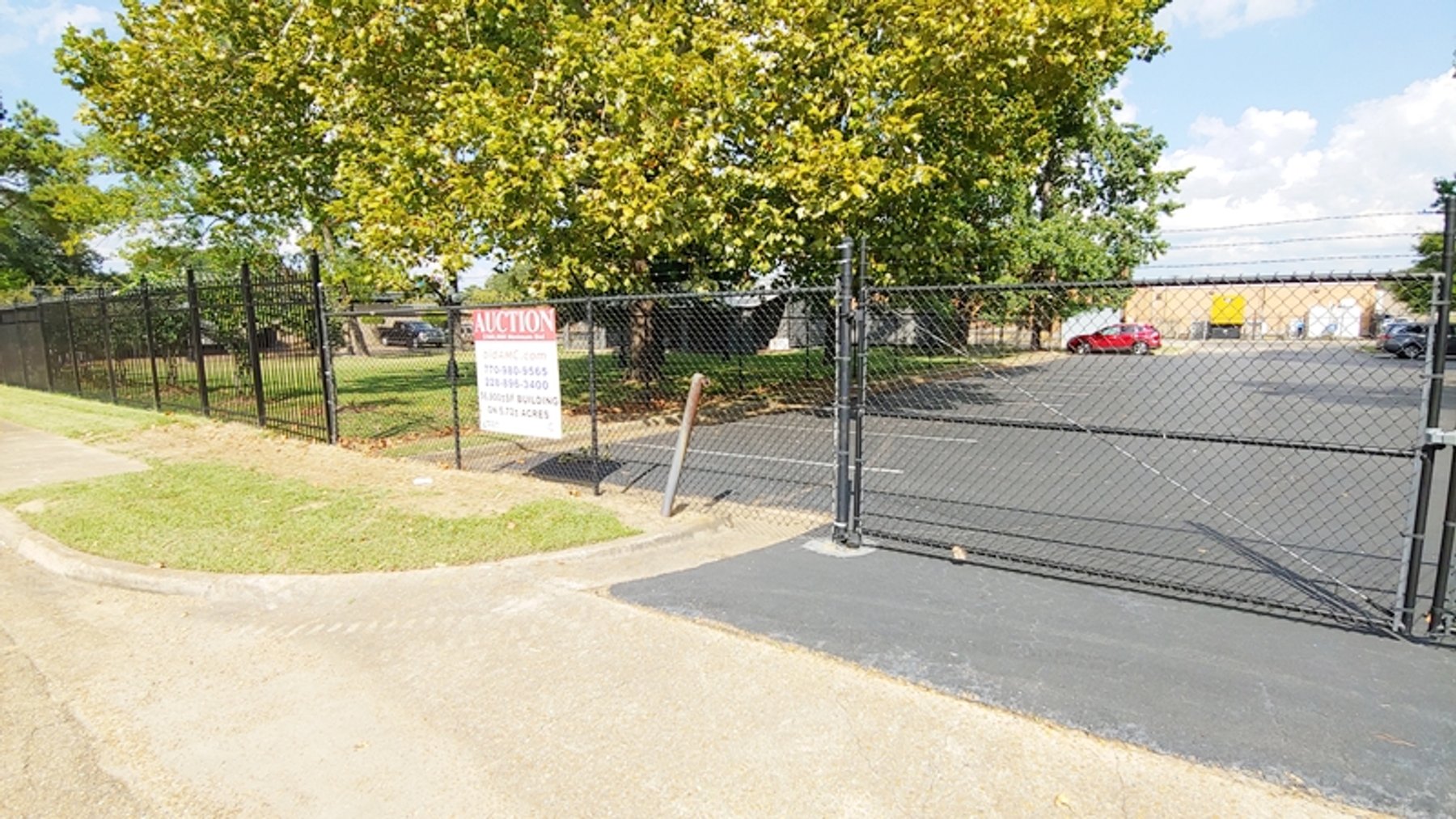 Image for Jackson MS: 56,900±SF Former Bank Operations Center on 5.72± Acres at 4855 I-55 N, Jackson MS 39206 (Hinds County)