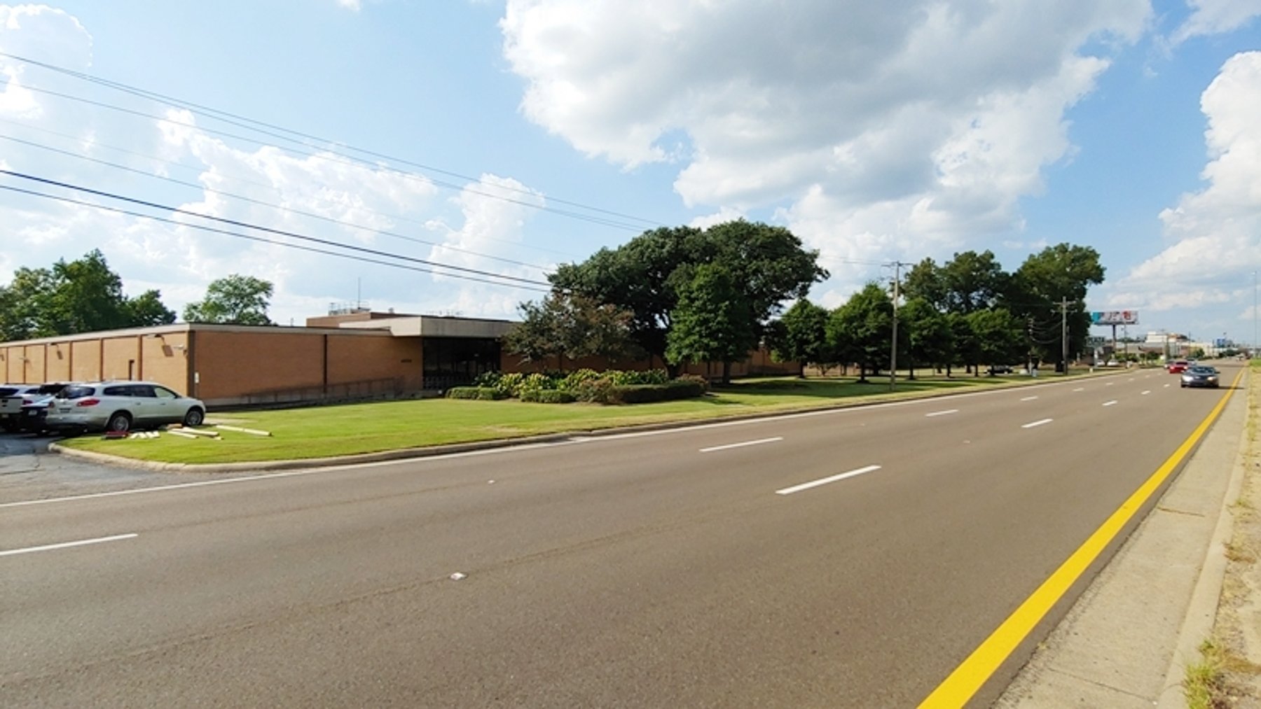 Image for Jackson MS: 56,900±SF Former Bank Operations Center on 5.72± Acres at 4855 I-55 N, Jackson MS 39206 (Hinds County)