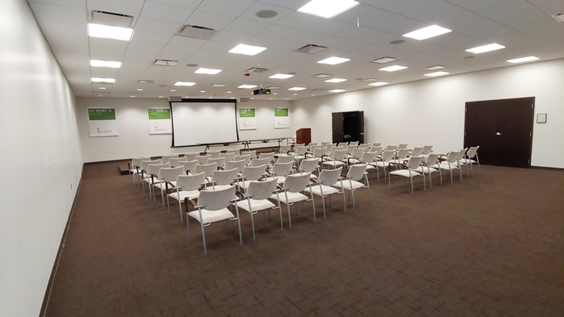 Image for Jackson MS: 56,900±SF Former Bank Operations Center on 5.72± Acres at 4855 I-55 N, Jackson MS 39206 (Hinds County)