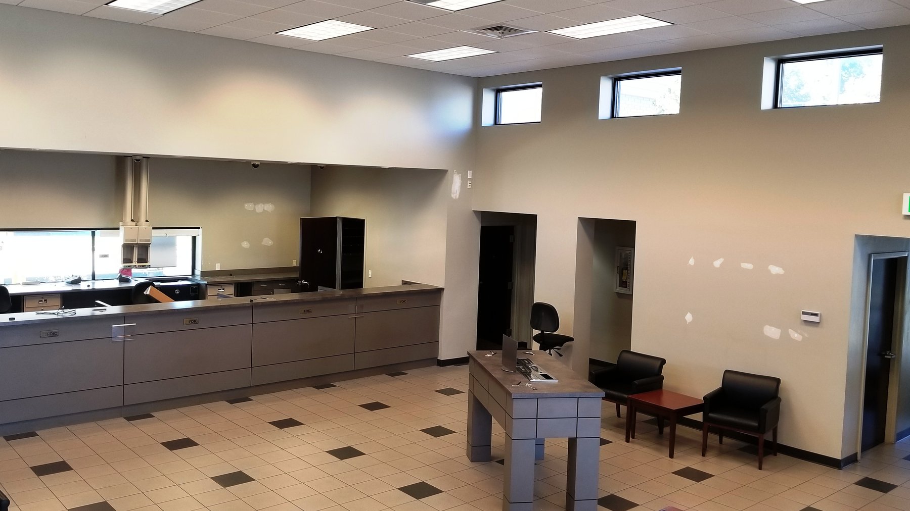 Image for Fort Payne, AL: 3,356±SF Former Bank Branch at 1718 Gault Avenue N., Fort Payne, AL 35967 (DeKalb County) 